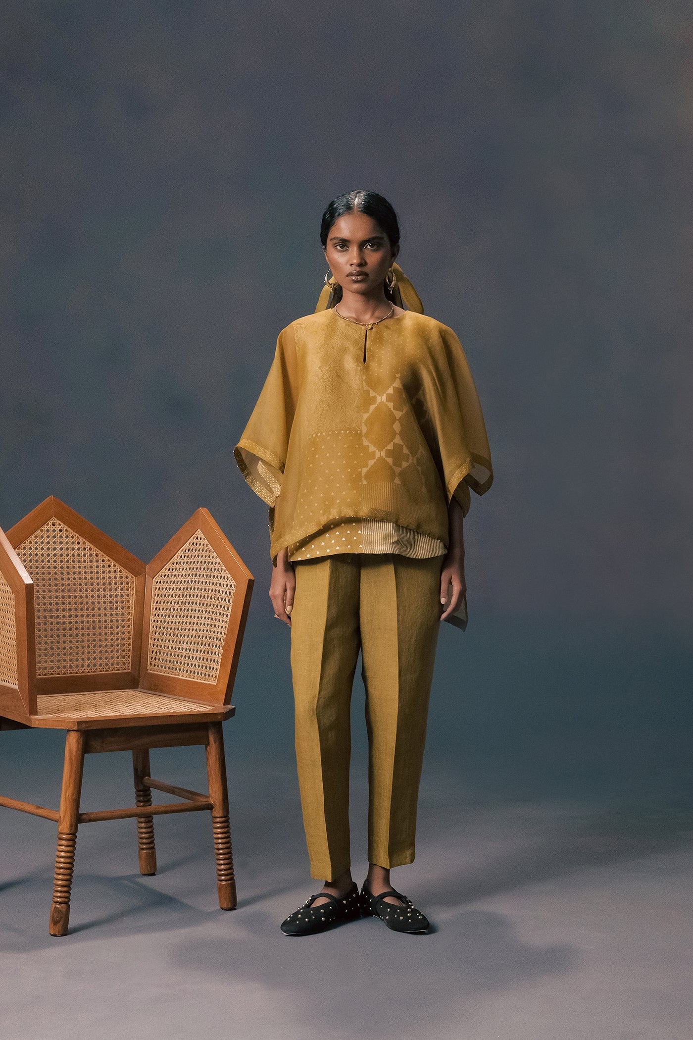 Elegant Moss Green Linen Organza Kaftan Shirt & Straight Pants Set