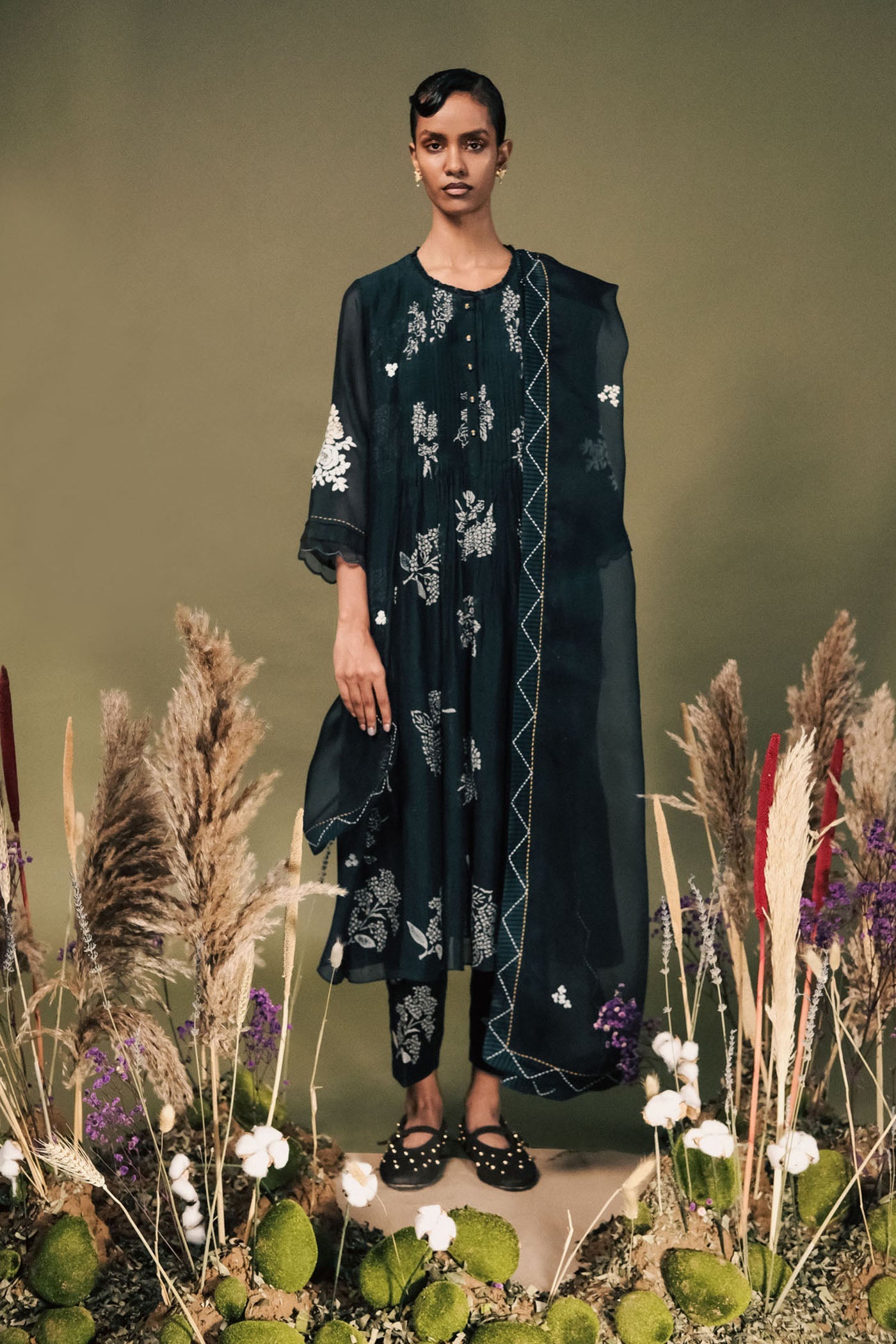 Stylish Indigo Chanderi Tunic Set: Pleated, Embroidered, Discharge Print, Comfortable