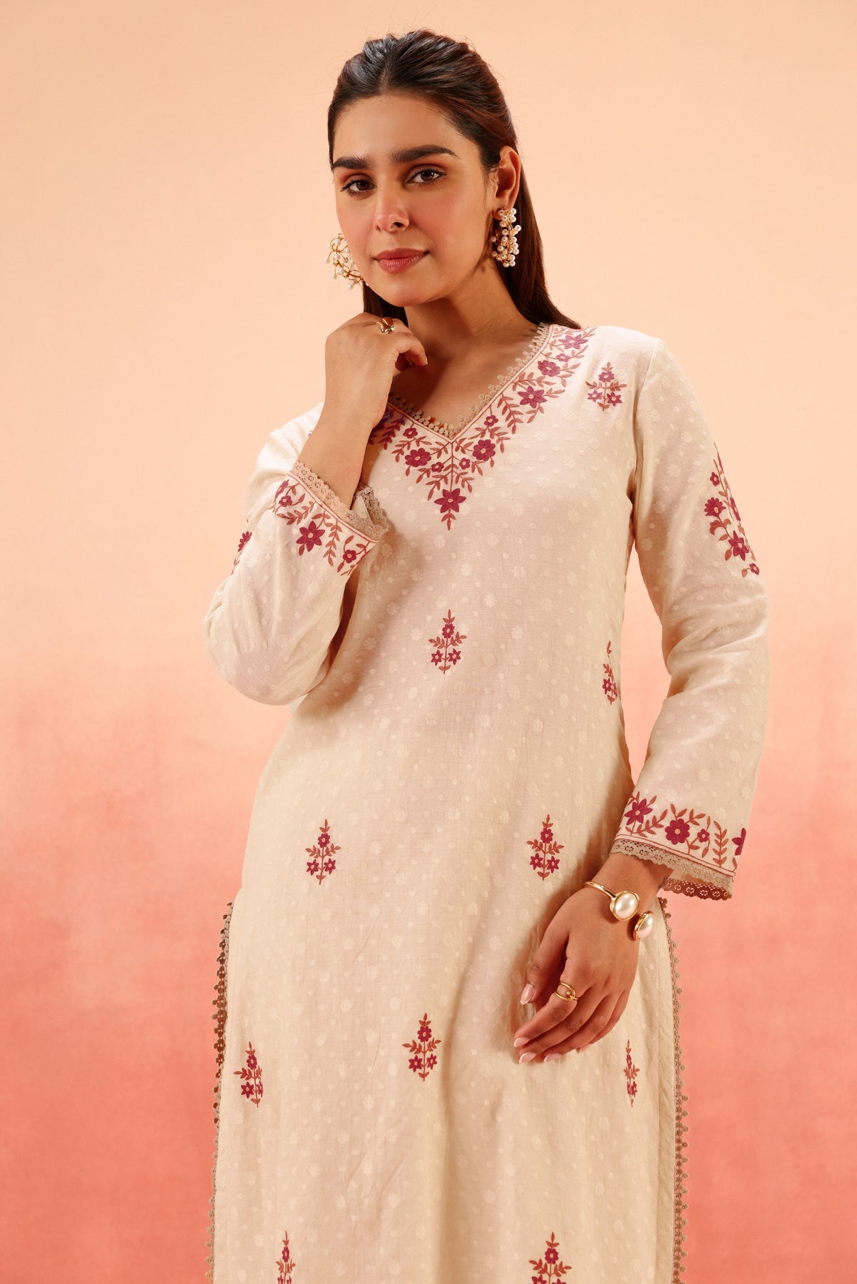 GULBANO BEIGE JACQUARD EMBROIDERED KURTA SET