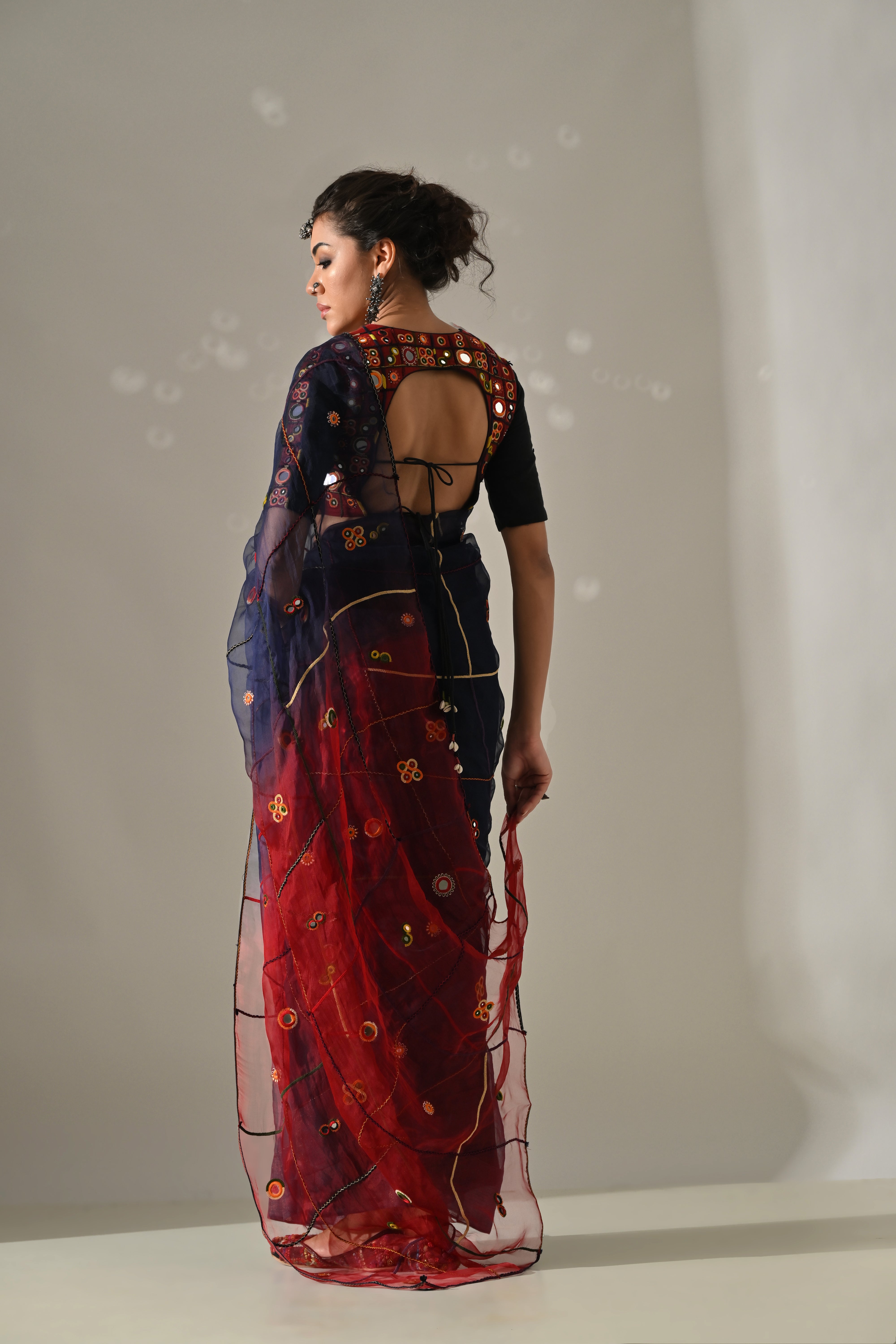 Blue Red Ombre Dyed Hand Embroidered Saree Set
