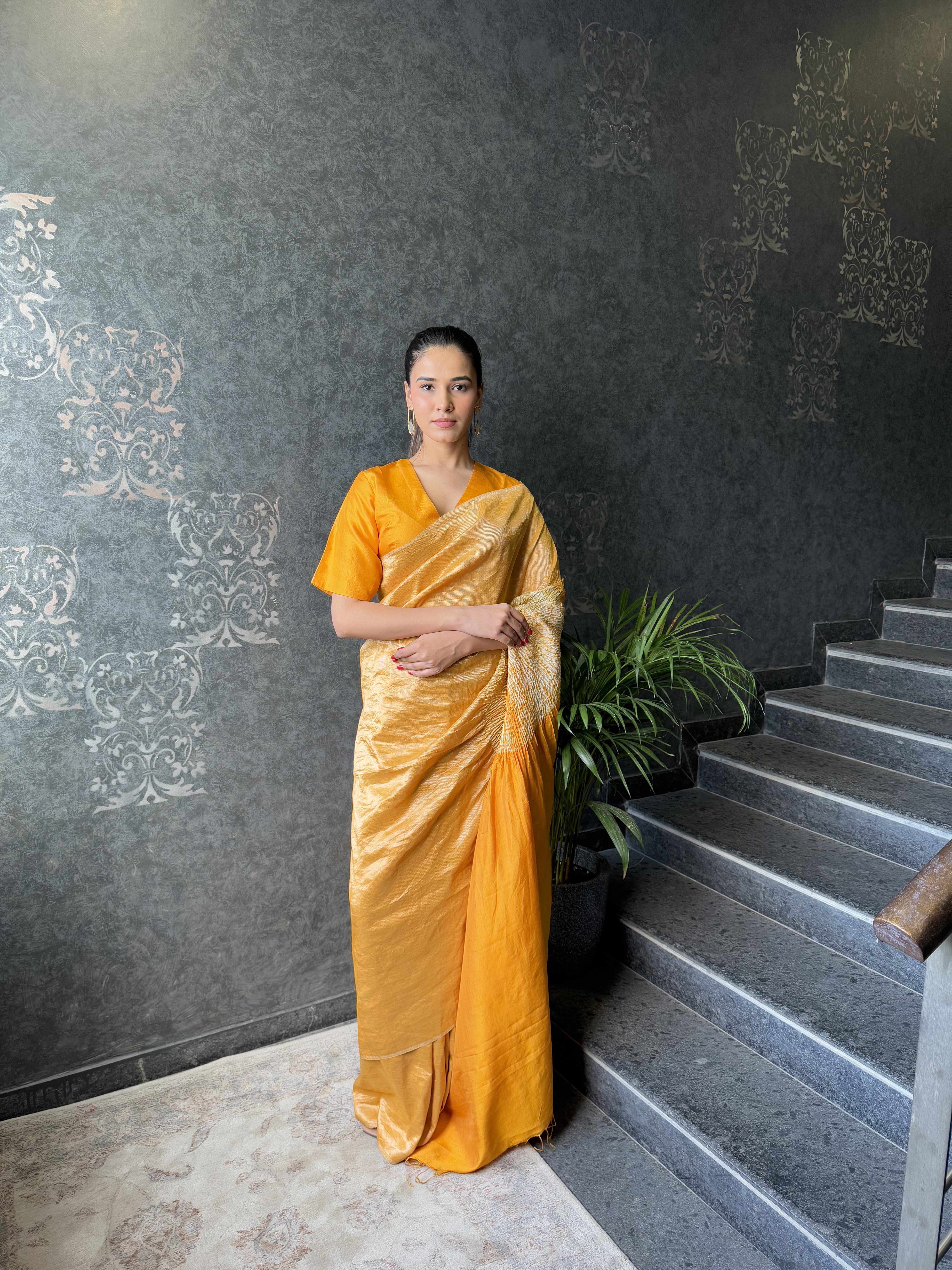 THE HANDSFREE SAREE - METALLIC YELLOW