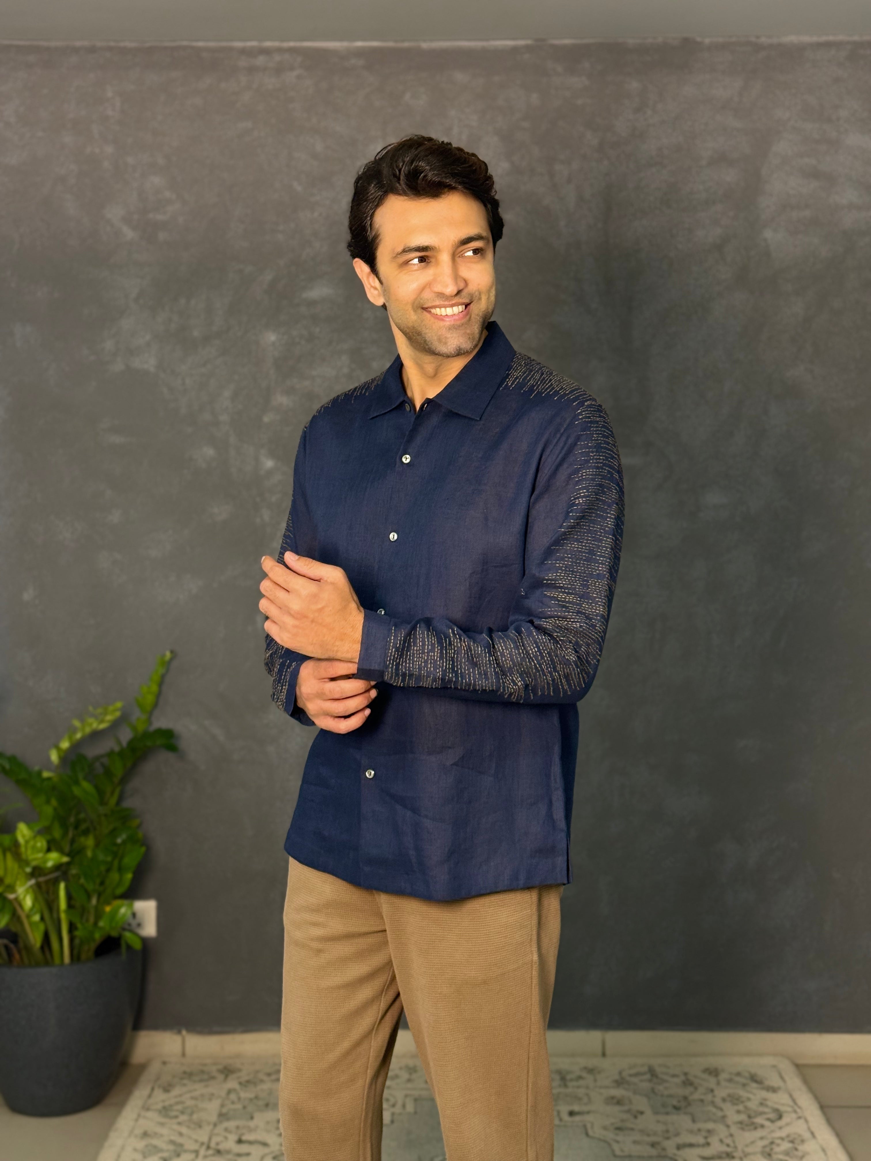 SHADOW EMBROIDERED SHIRT