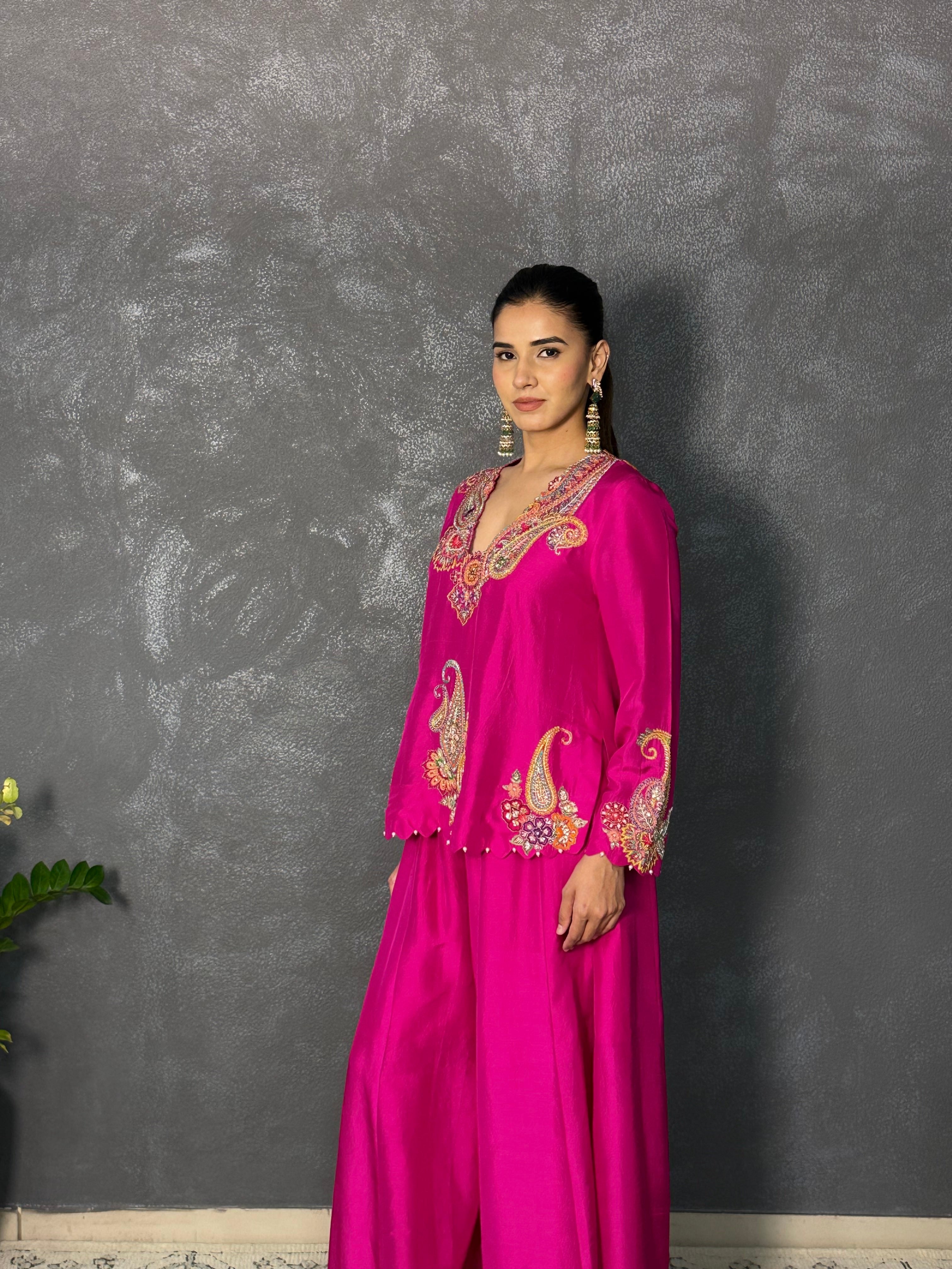Samhita Short Kurta Set