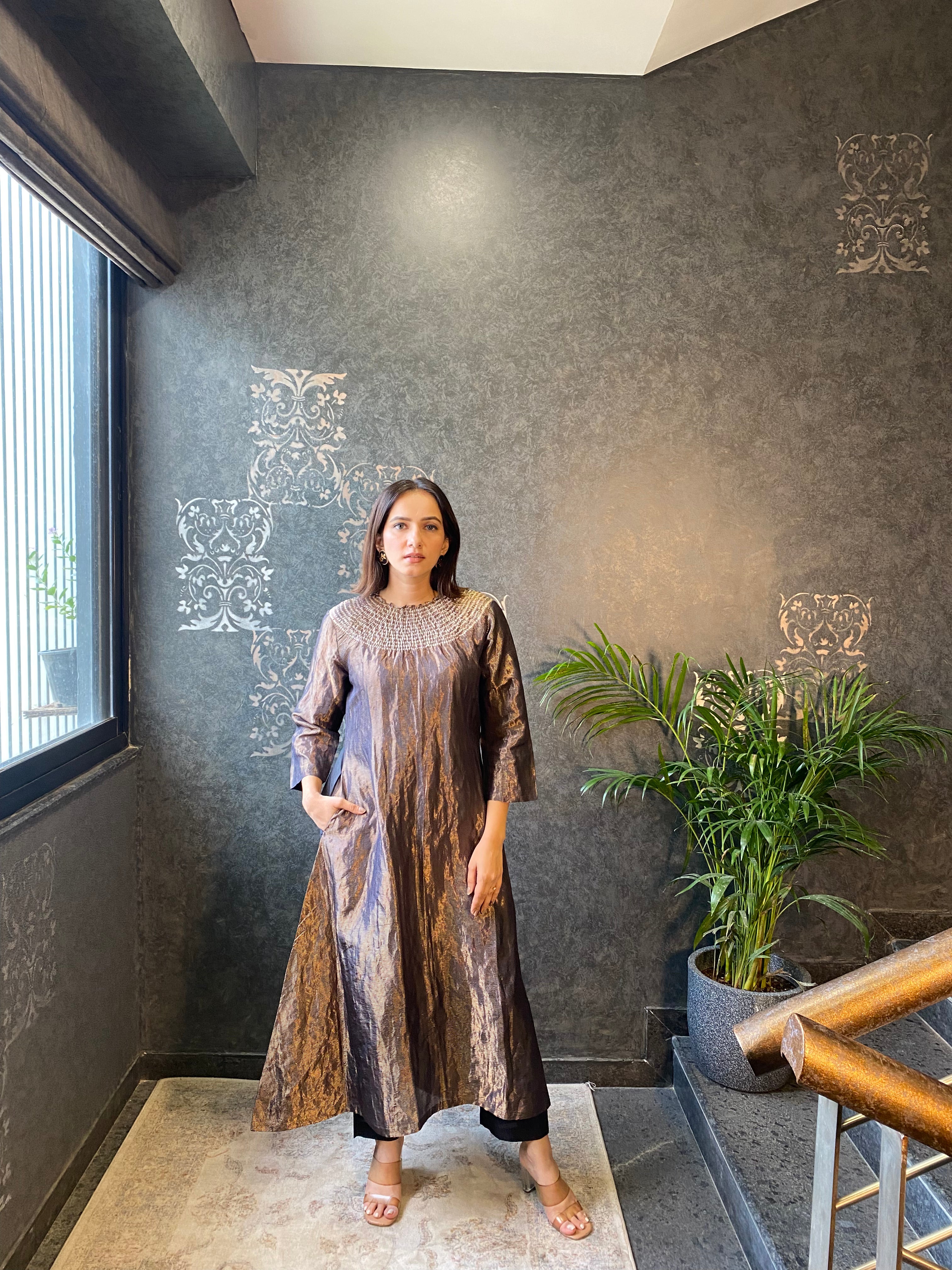 METALLIC SECTOR CO ORD SET BLACK