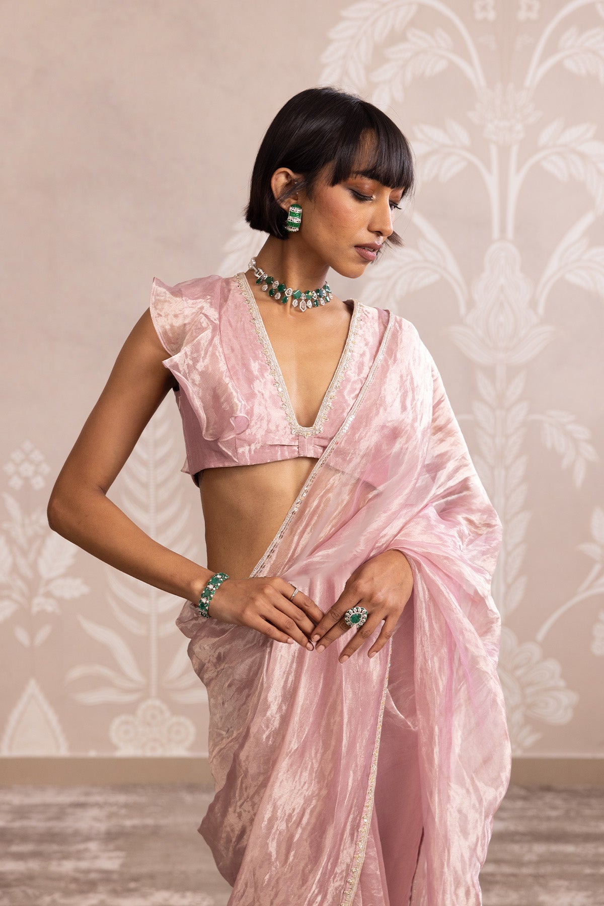 Luxurious Quartz Saree Set: Embroidered Tissue Blouse, Flat Saree, Crepe Petticoat