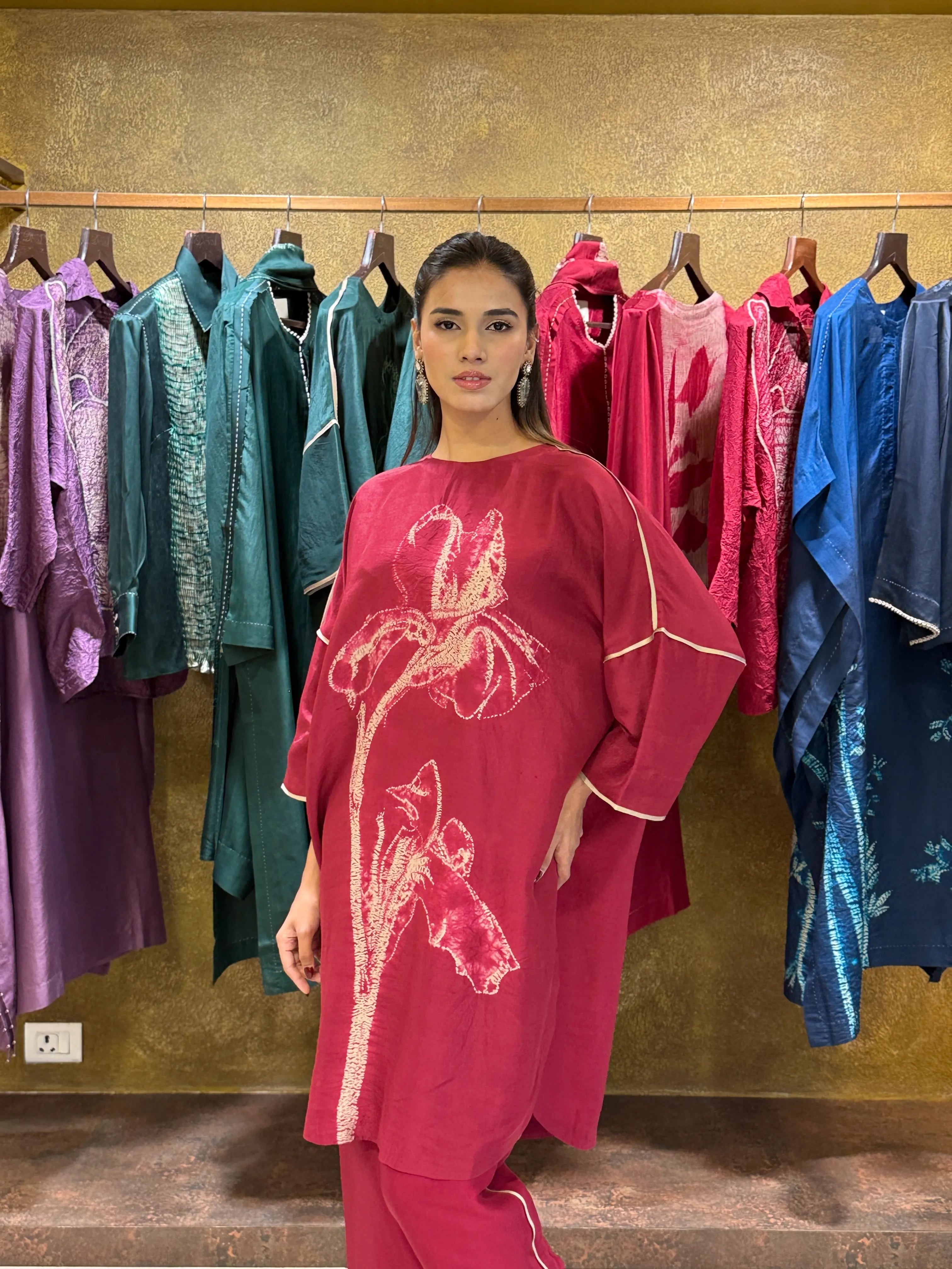 RED SILK SATIN SHIBORI PRINTED TUNIC SET