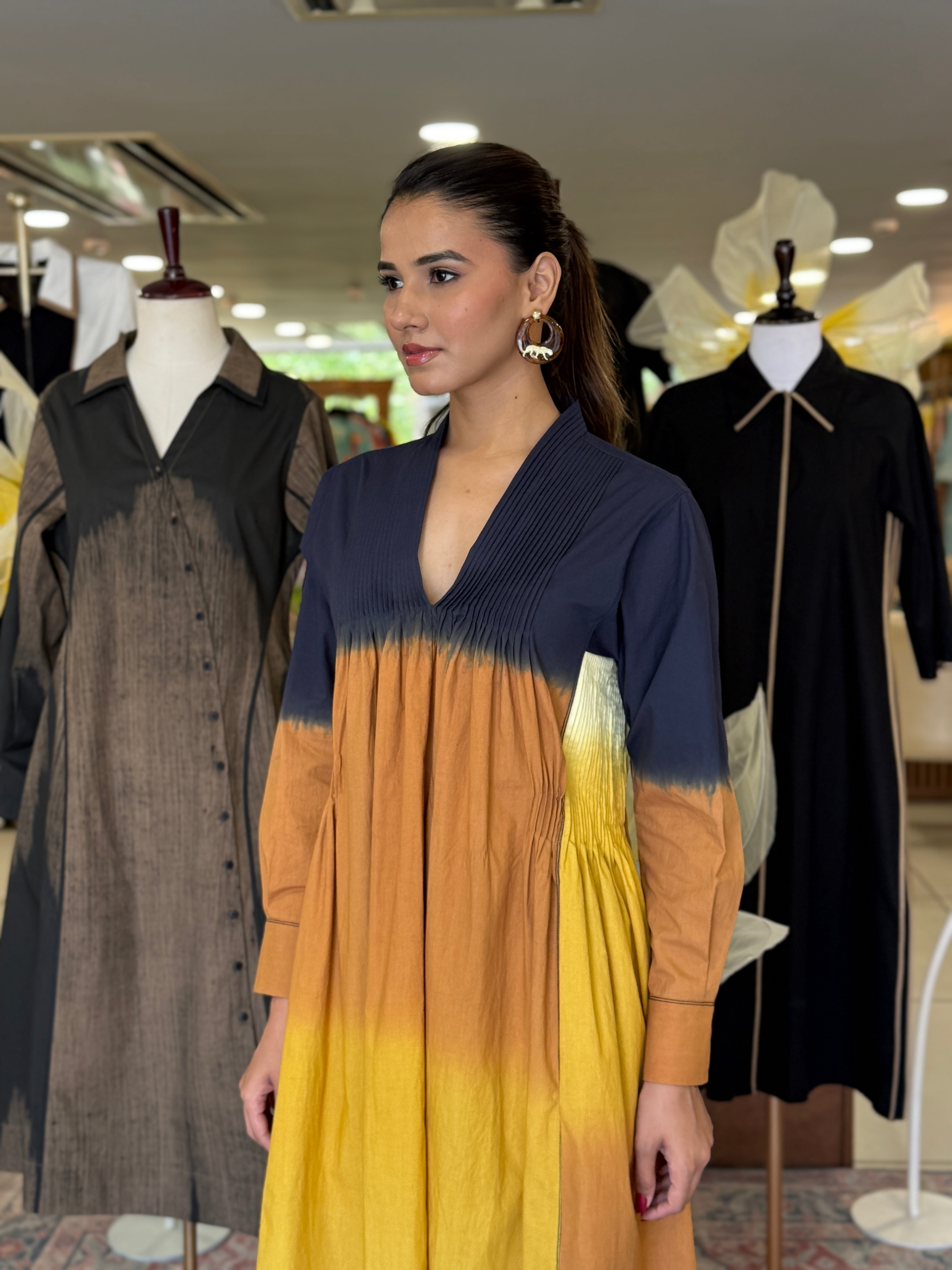 DIP DYED MIDI FLARED DRESS