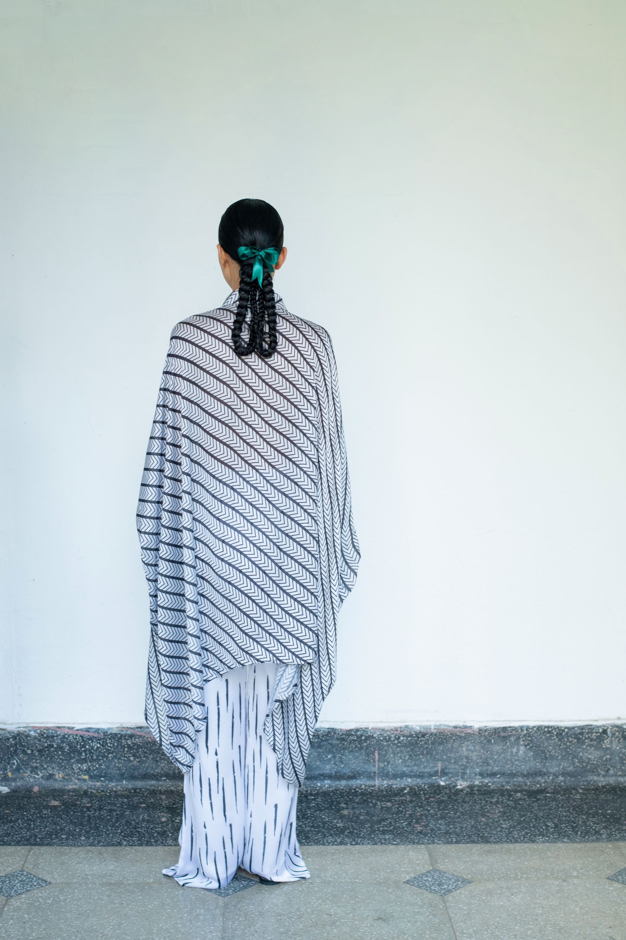 Black & White Print Kaftan Shirt with Broad Collar & Flair Pants