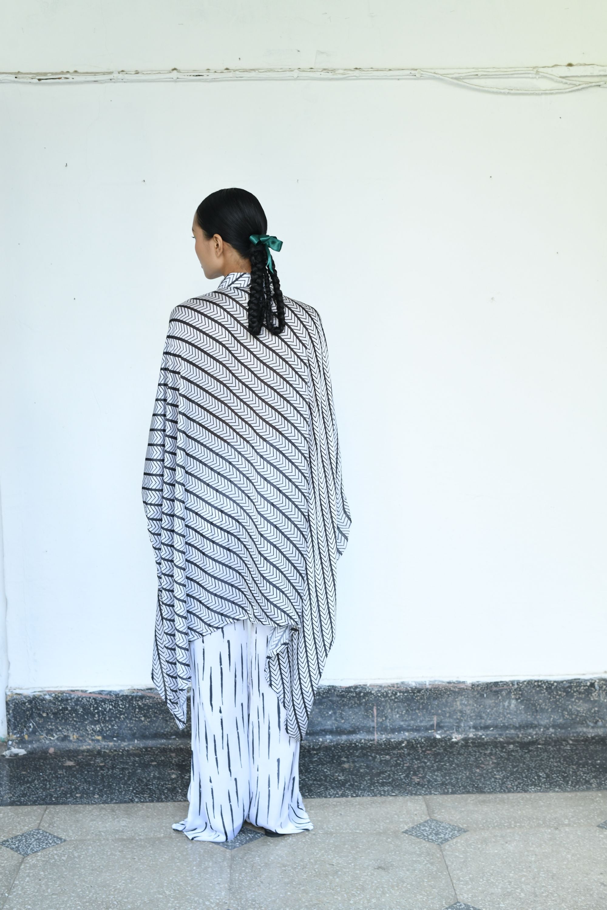 Black & White Print Kaftan Shirt with Broad Collar & Flair Pants