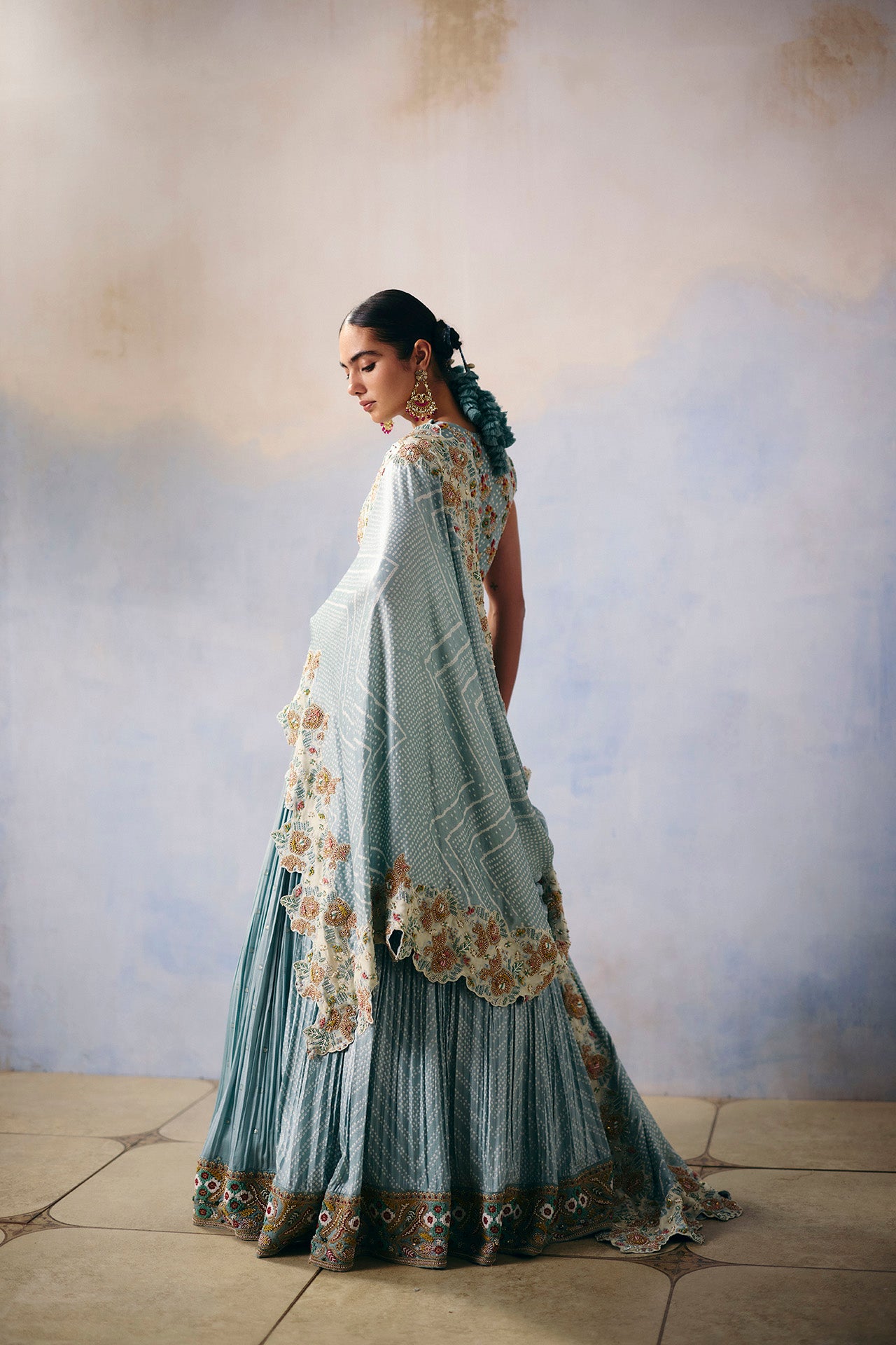 Neel Bandhani Lehenga