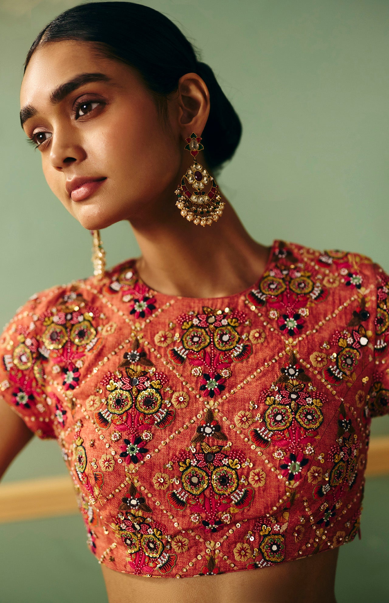 Nayab Lehenga