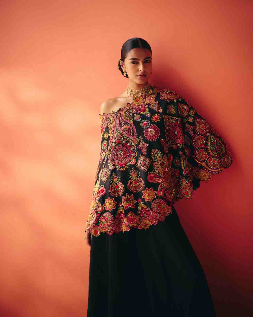 Pratha One Shoulder Cape Set