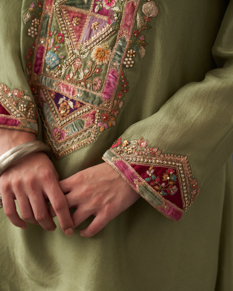 Velvet patchwork Festive pret diamond shaped kurta with draped skirt.