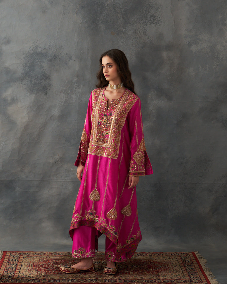 Gulrez Hanky Kurta set.