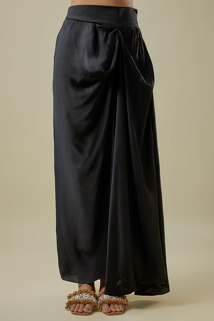 Black Organza Dori Work Umbrella Kaftan Set