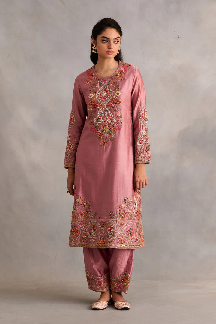 Lilac Straight Kurta With Pants And Dupatta