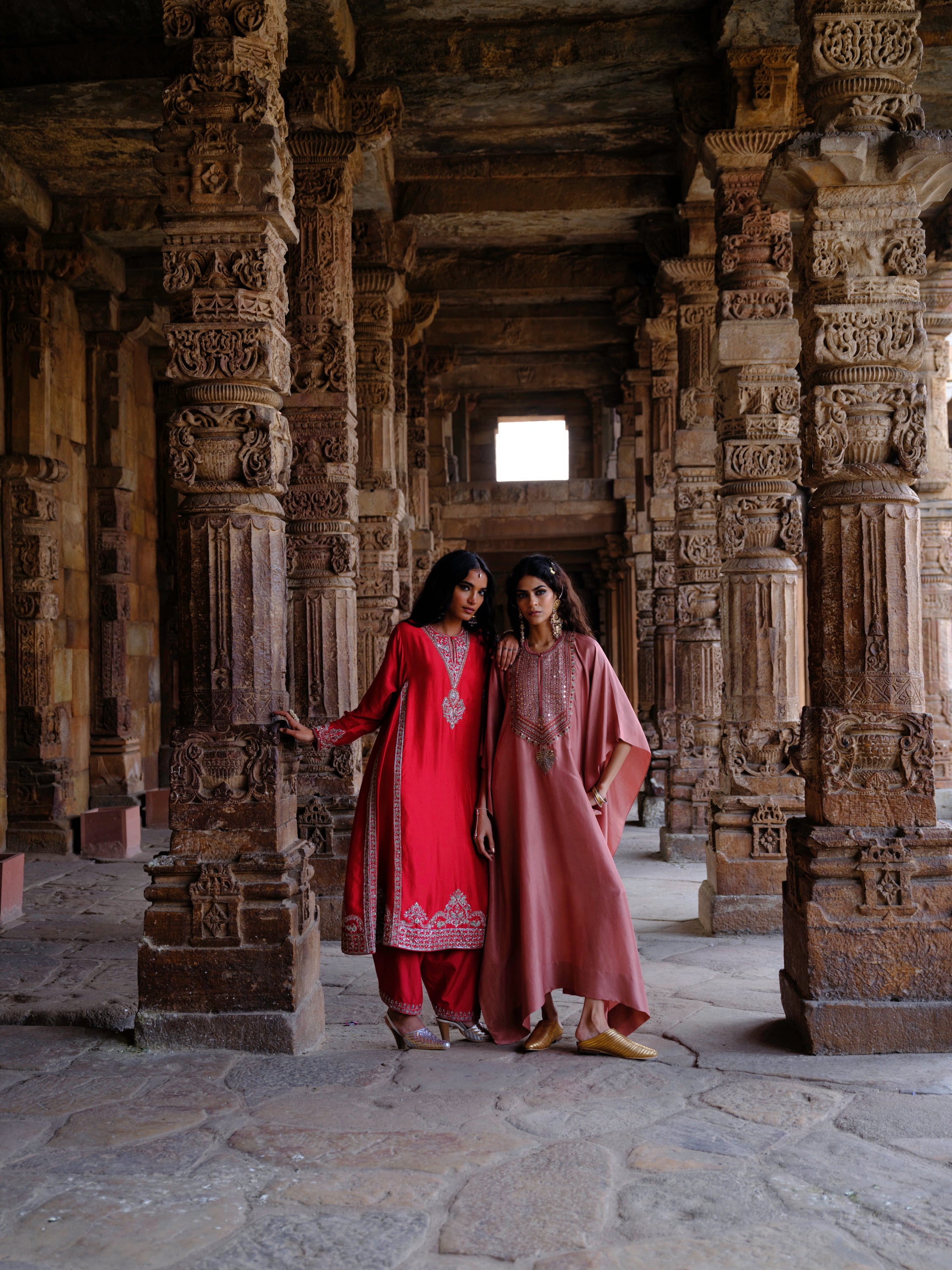 Featuring a tunic in silk base with zardosi embroidery