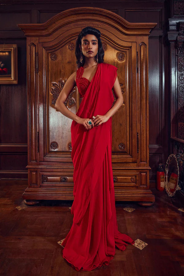 Mukalif Red Pre - Draped Saree Set