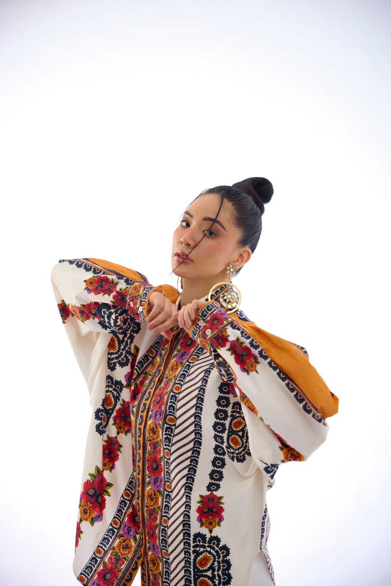 J'adore : Faiza - White/Orange