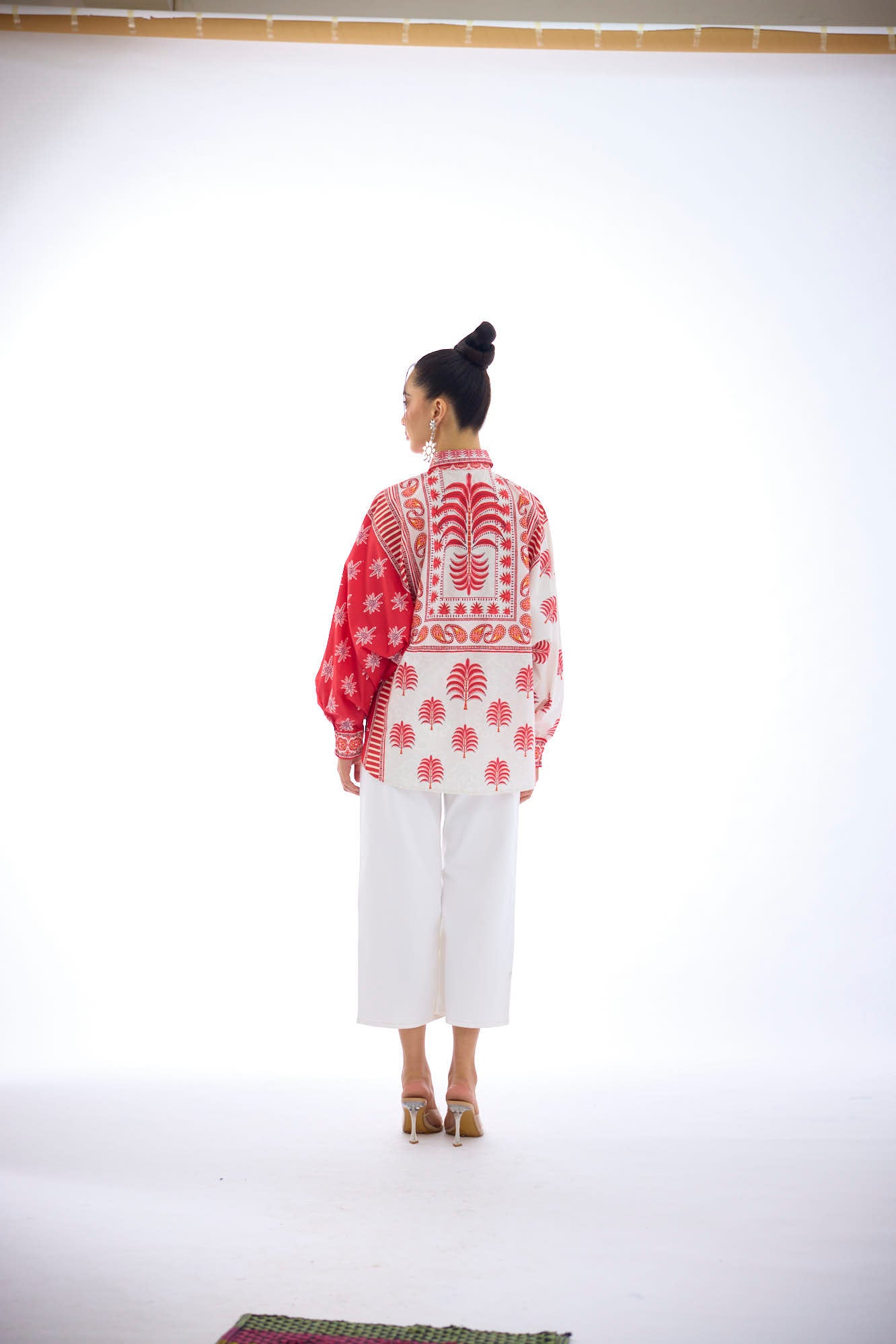 J'adore : Faiza - Red/White