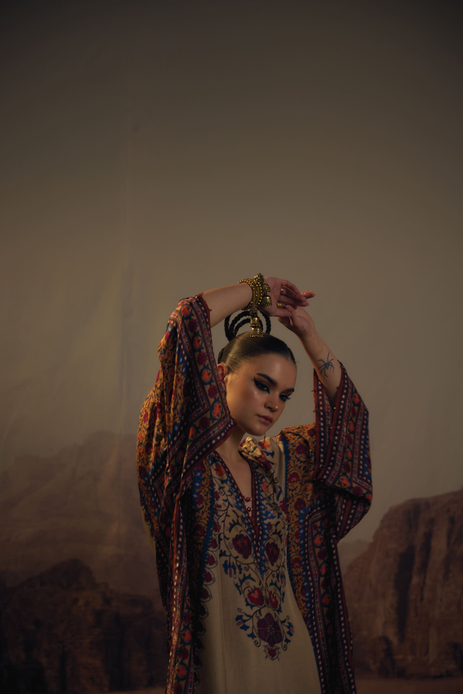 Bukhara Taupe Ghufrina Tunic Set