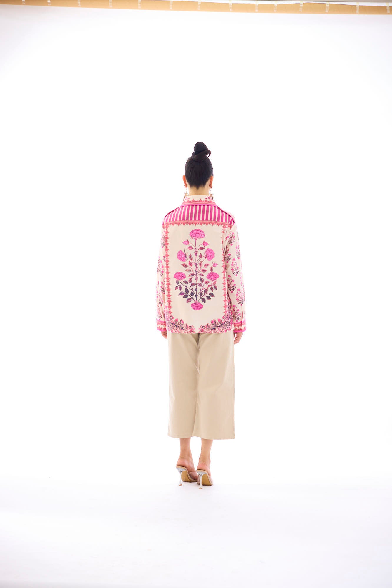 J'adore : Jawaria - Ivory/Pink
