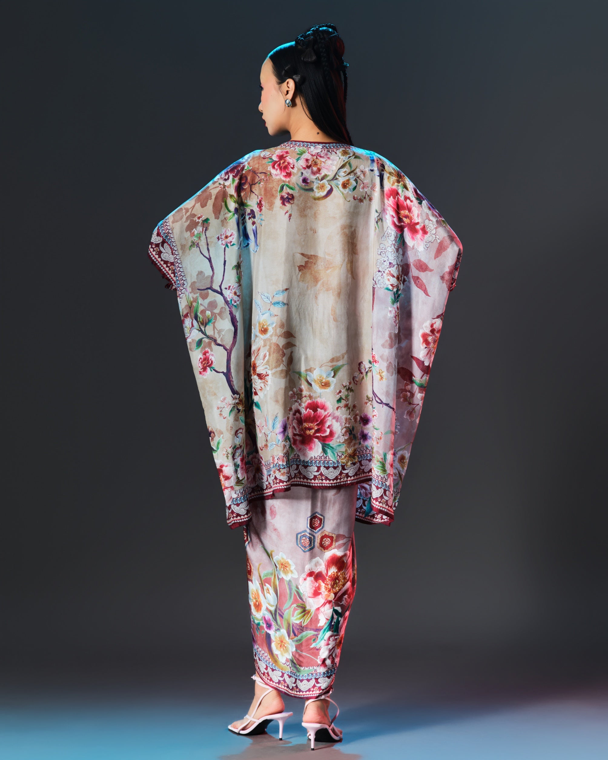 IKEBANA : INDONESIA SKIRT