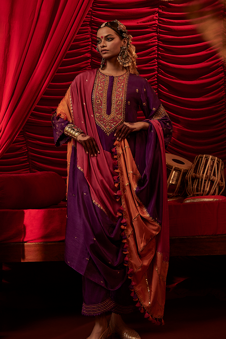 Elegant Purple Silk Kurta Pant Dupatta Set - Handwoven Embroidered Ensemble