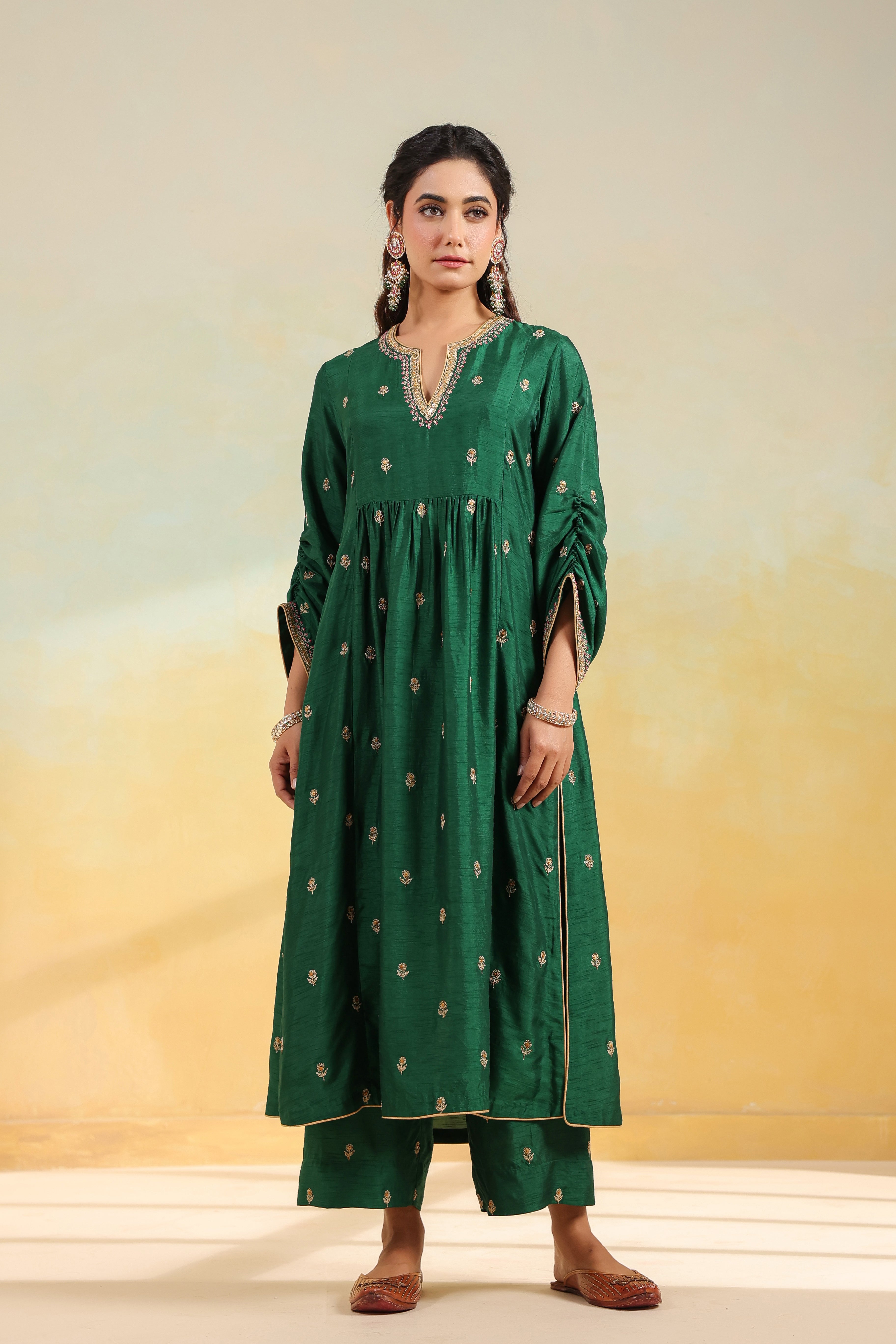 Green Multi Zardozi Buti Frockstyle Kurta set