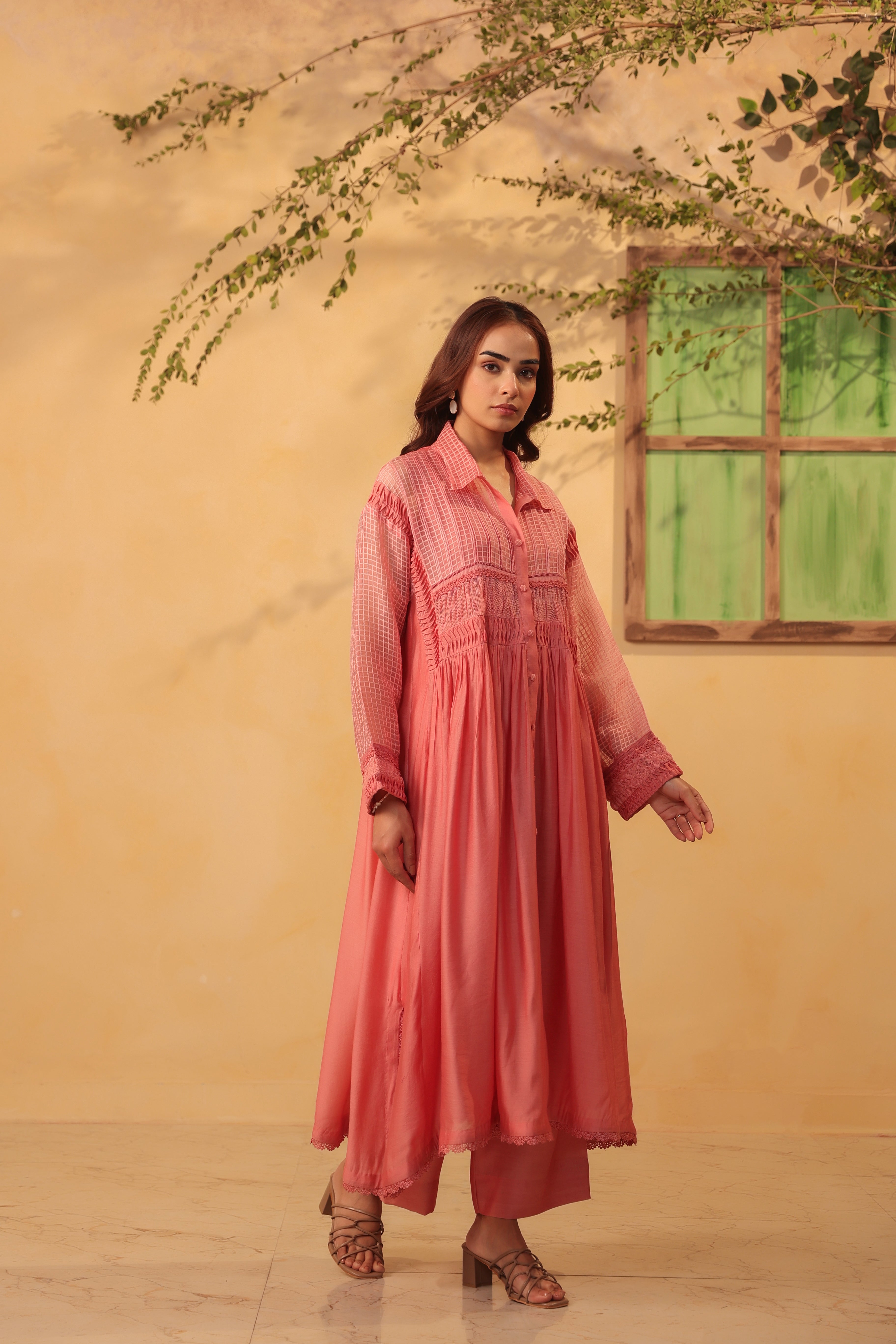 Vaayu Pink Pintuck Collar Kurta Set