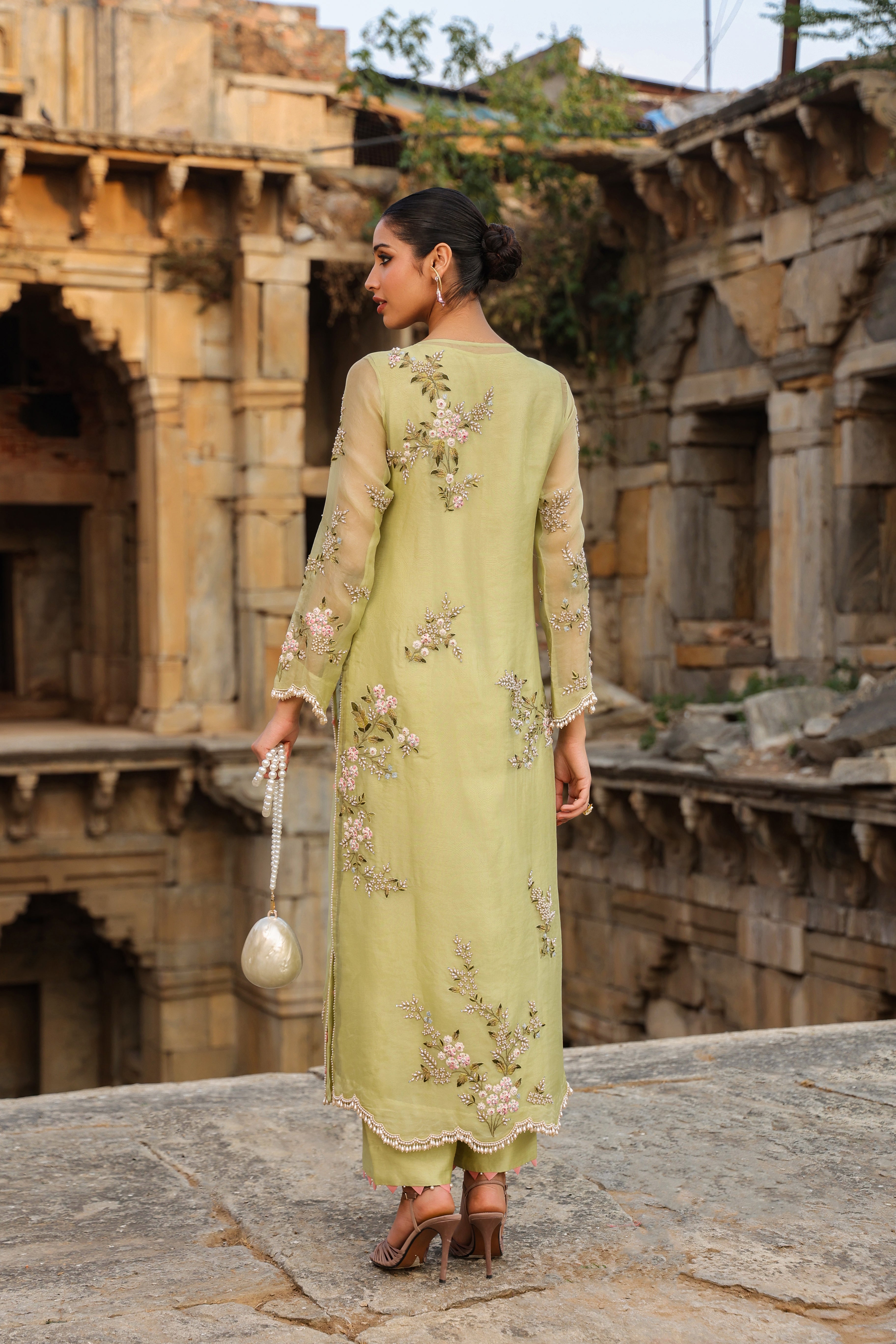 Vaayu Green Multicolor Jaal Kurta Set