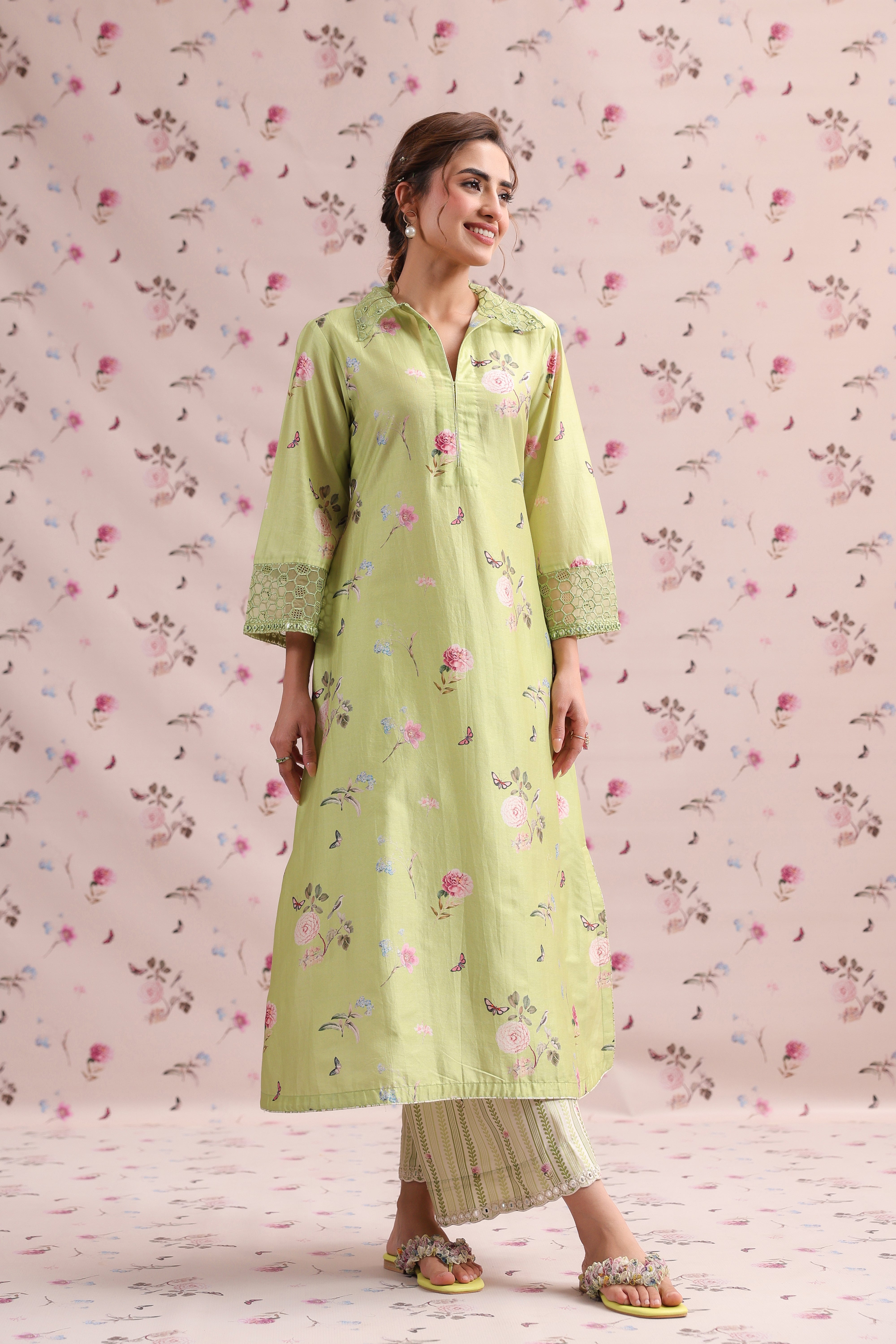 Noor Collar Kurta Set