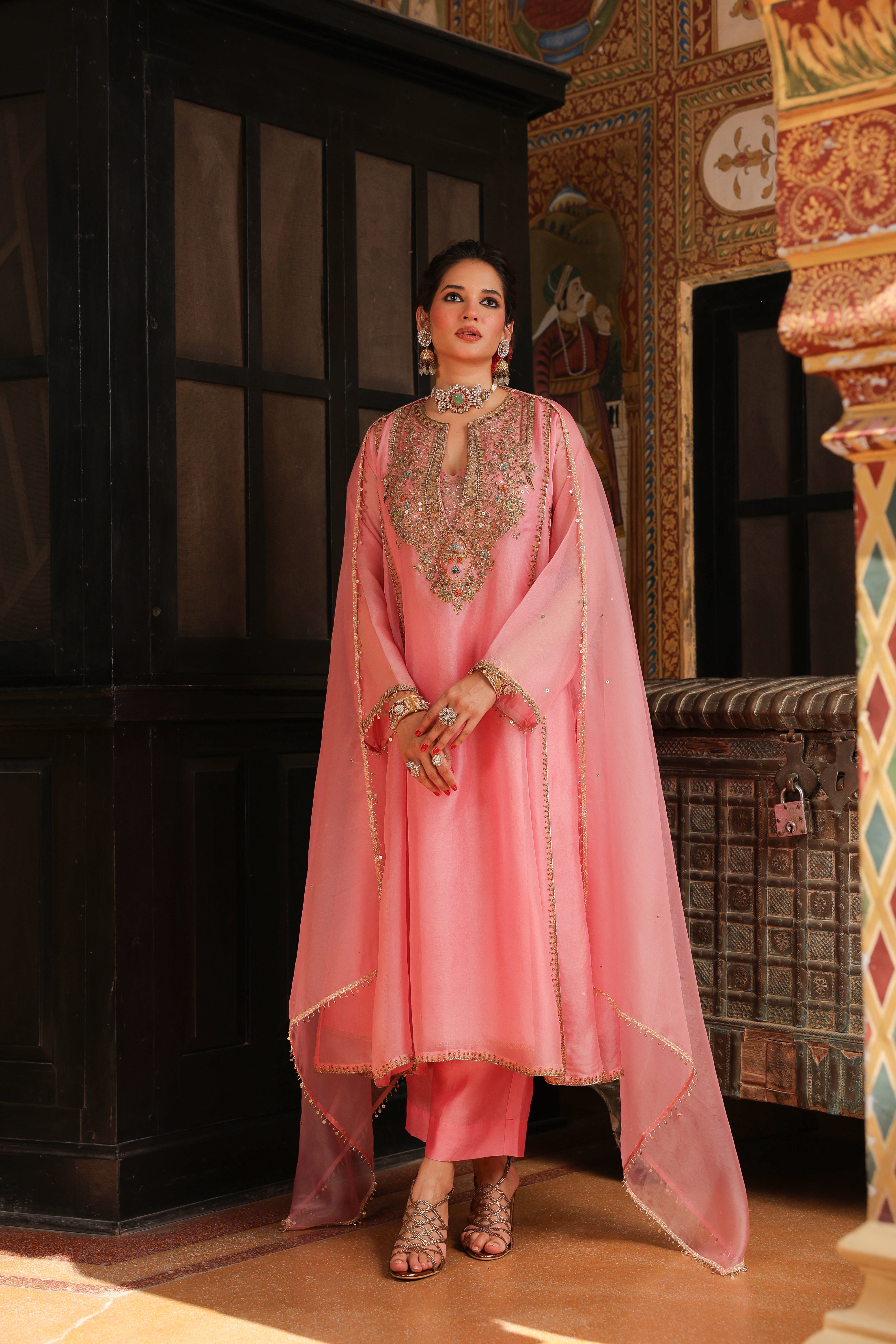 Ahista Pink Pakhi Yoke Pheran Long Kurta Set