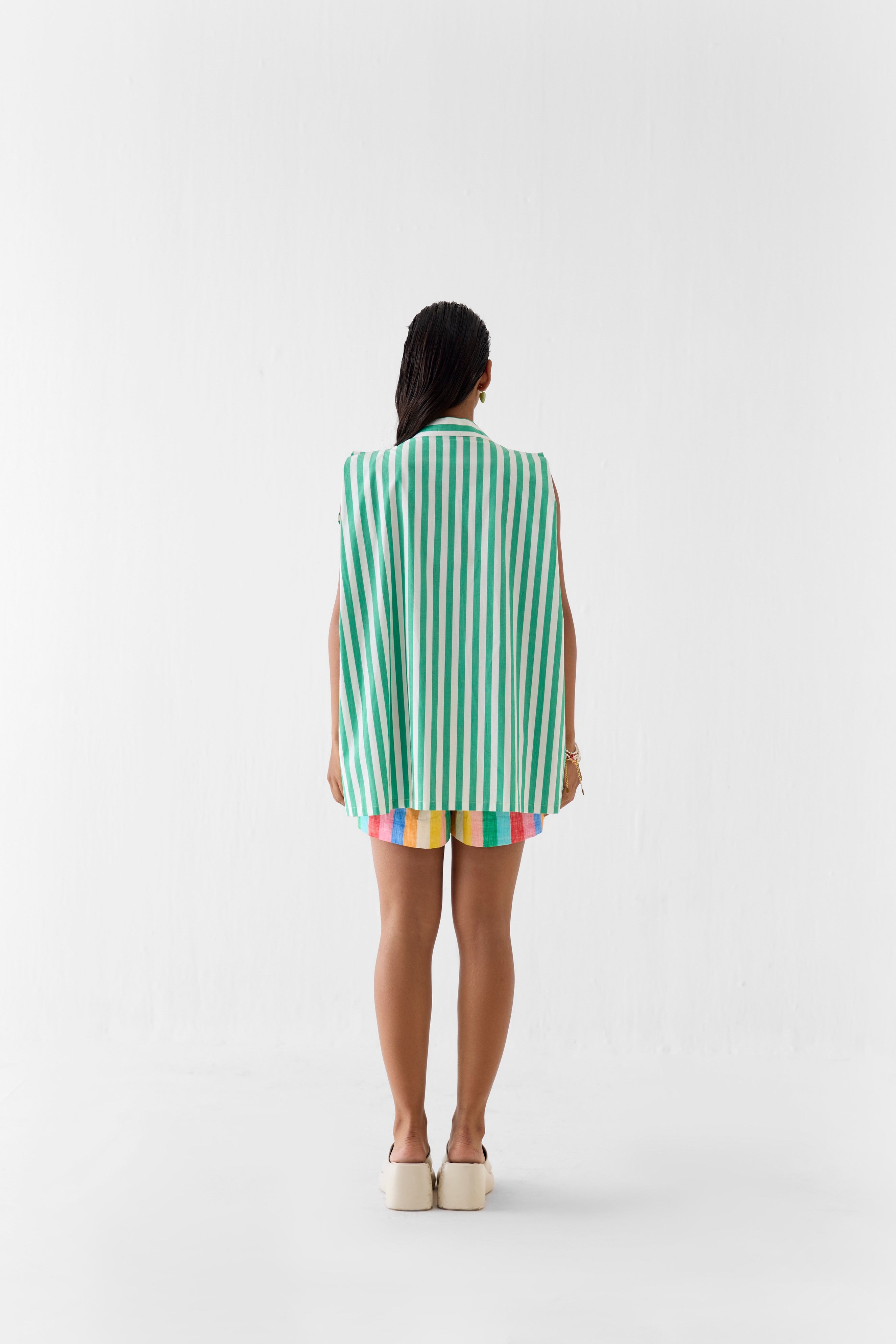 MINT SHIRT WITH FLOWER