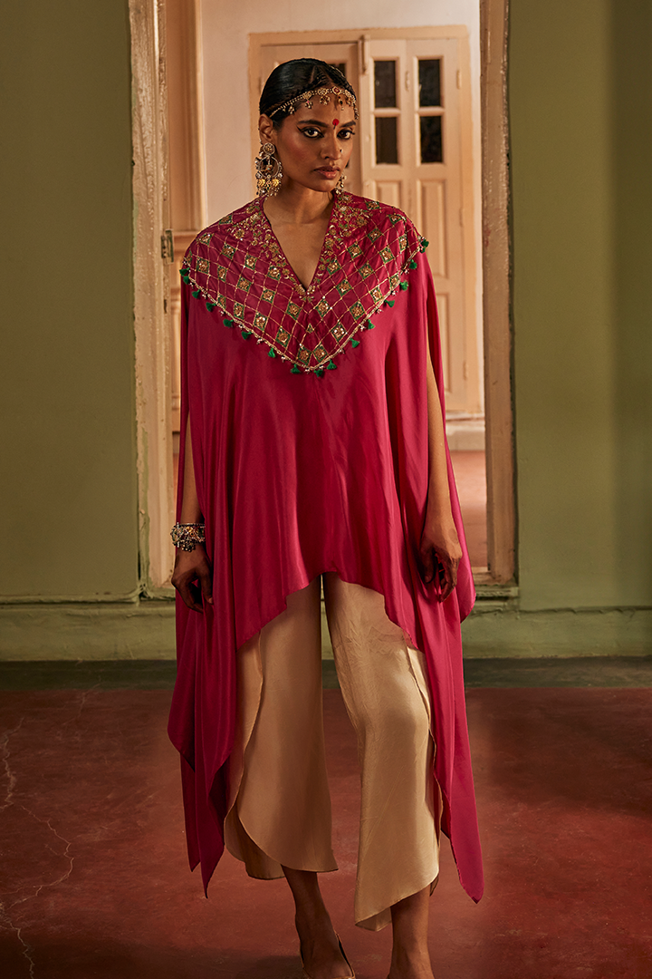 Luxurious Rani Silk Cape Dhoti Set, Embroidered Zardozi Floral Ivory Dhoti