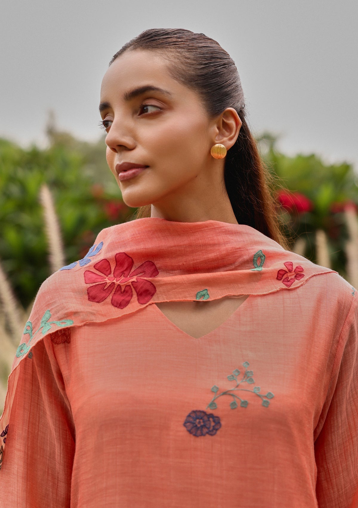 Magnolia Thread Embroidered Kurta Set