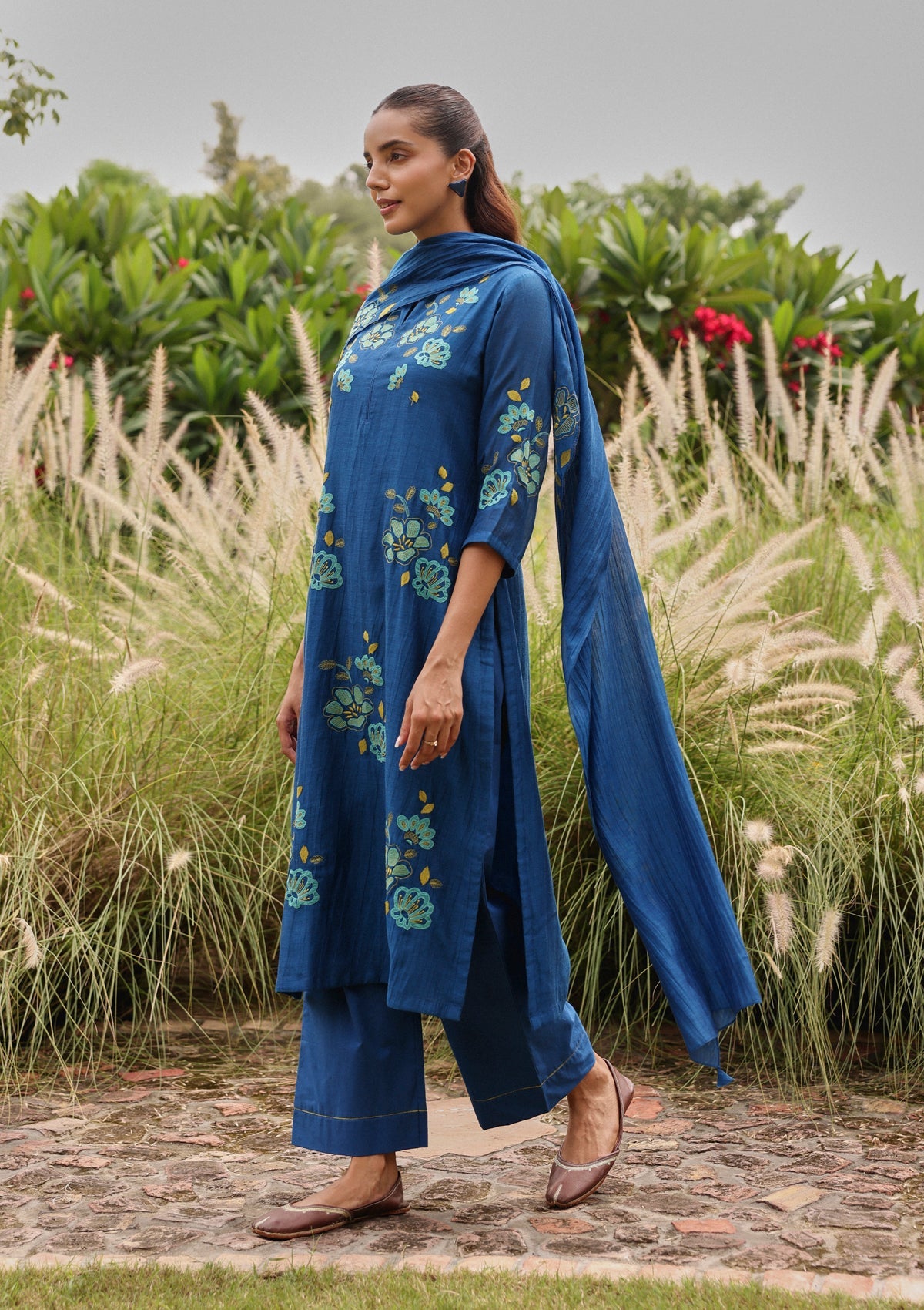 Indigo Applique Bloom Kurta Set
