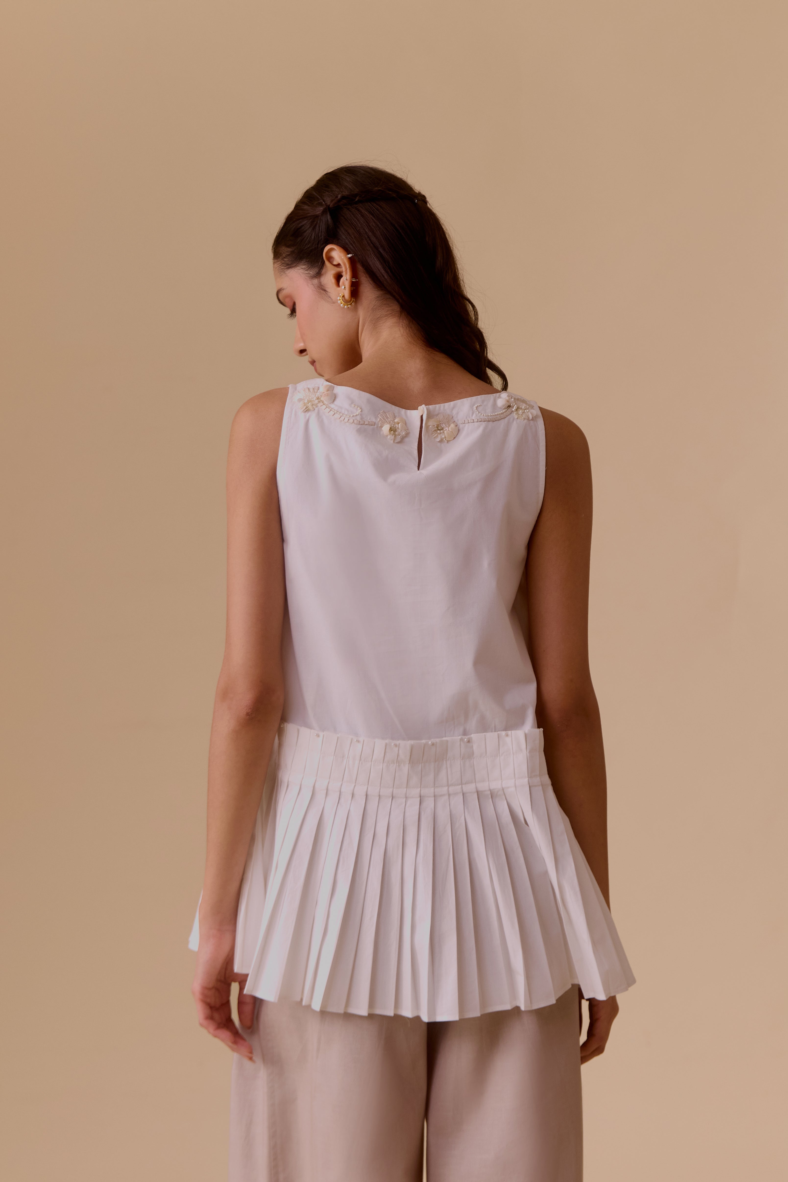 Clara Top White clara sleevless top