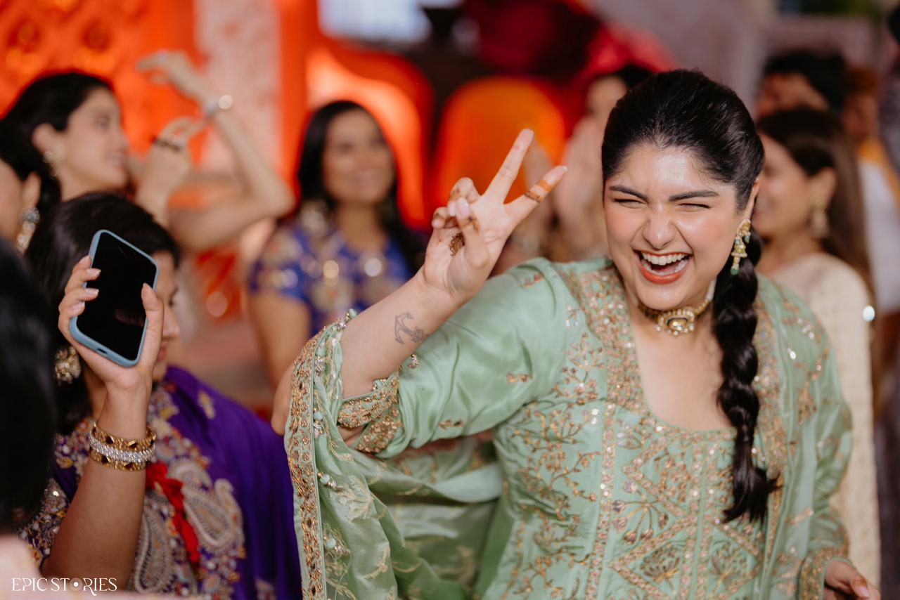 Anshula Kapoor IN KURTA AND SALWAAR