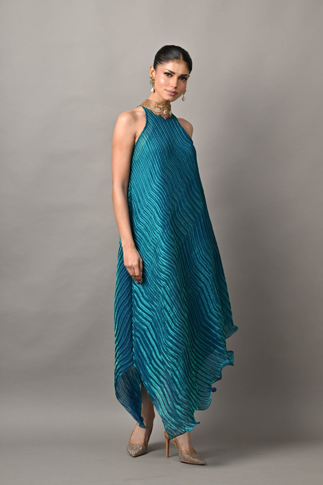 Turquoise box pleated drape dress with collar and motif detail