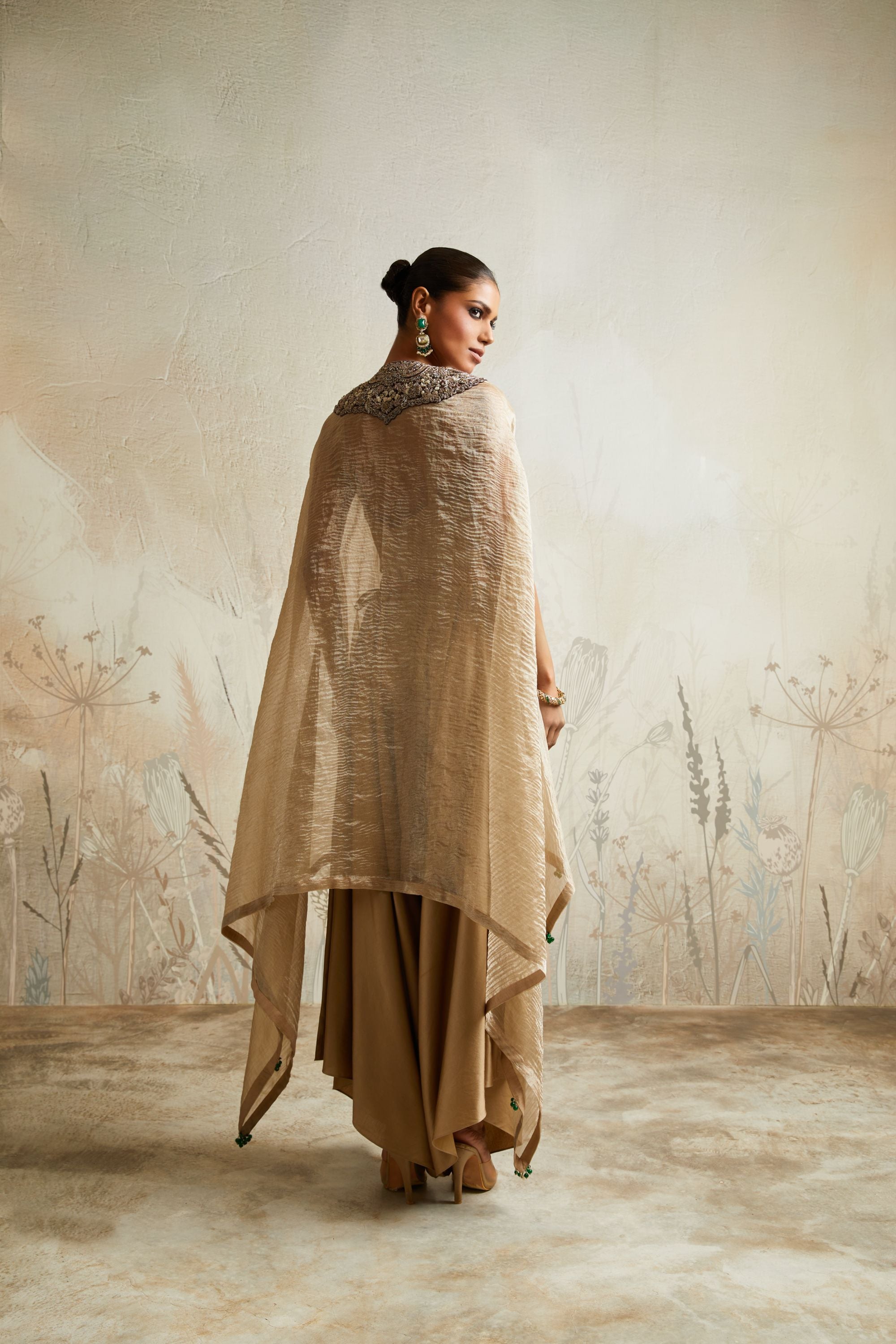 RS BROWN YOKE CRUSHED TISSUE V KAFTAAN