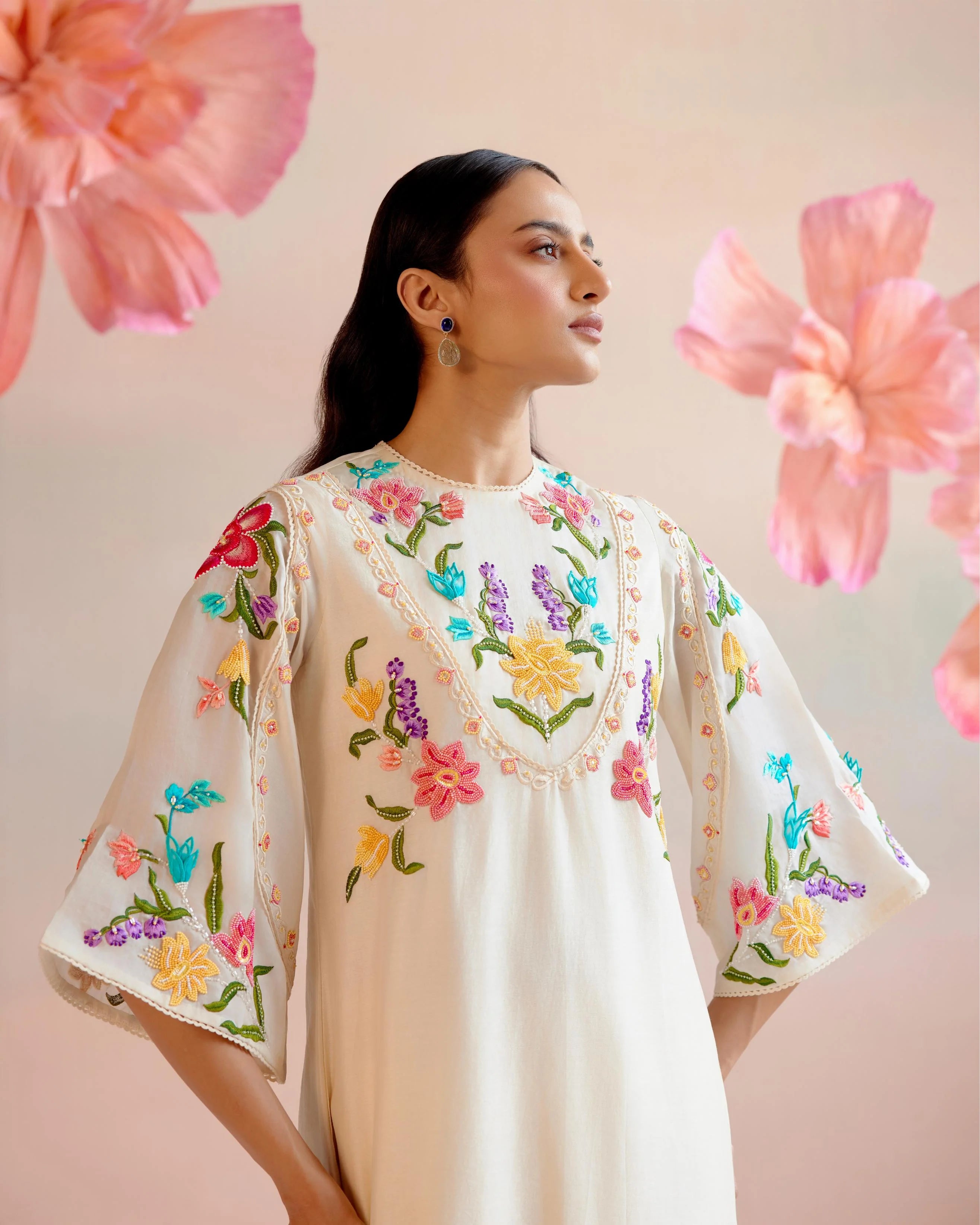 Ivory Floral Embroidered Yoke Detail Kurta With Organza Detail Pants