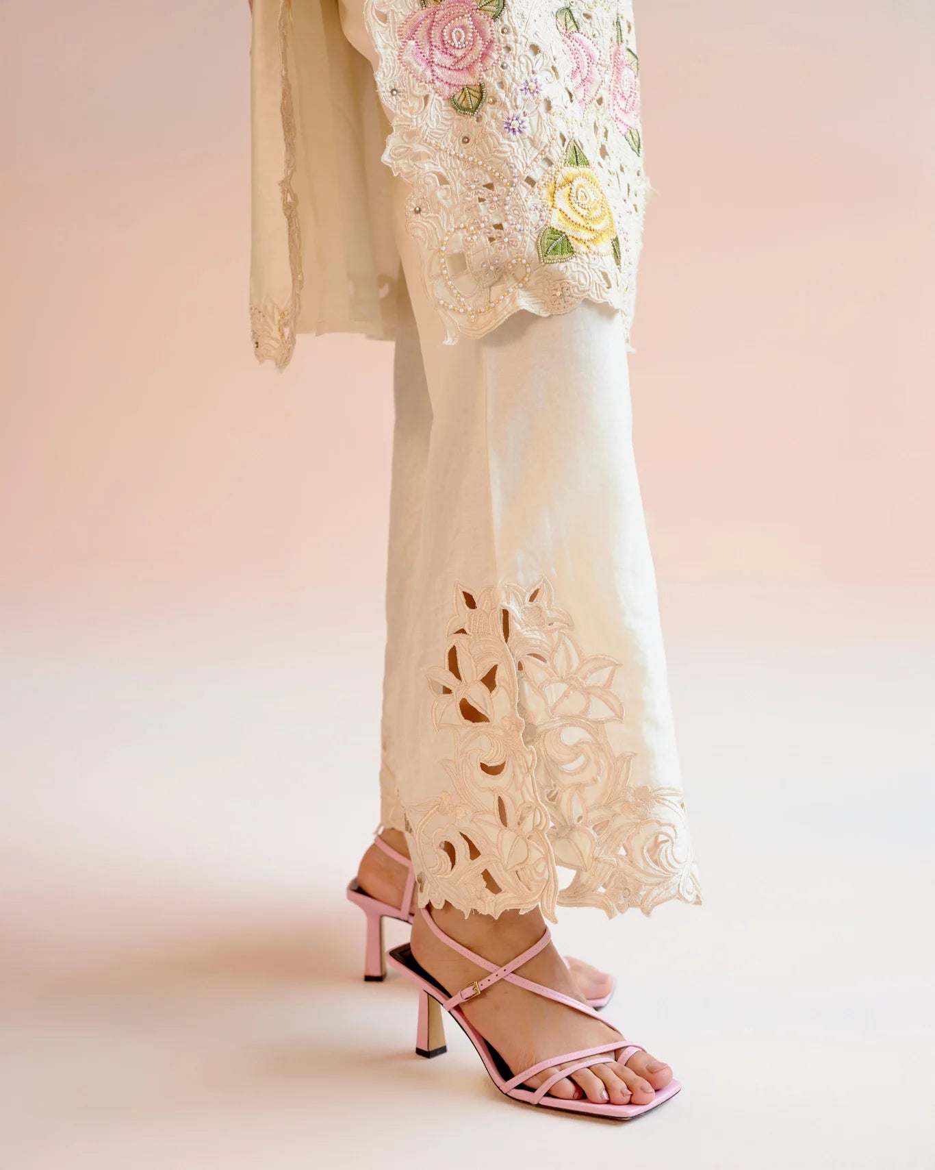Ivory Floral Cutwork And Beadwork Kurta With Cutwork Bell Bottom Pants