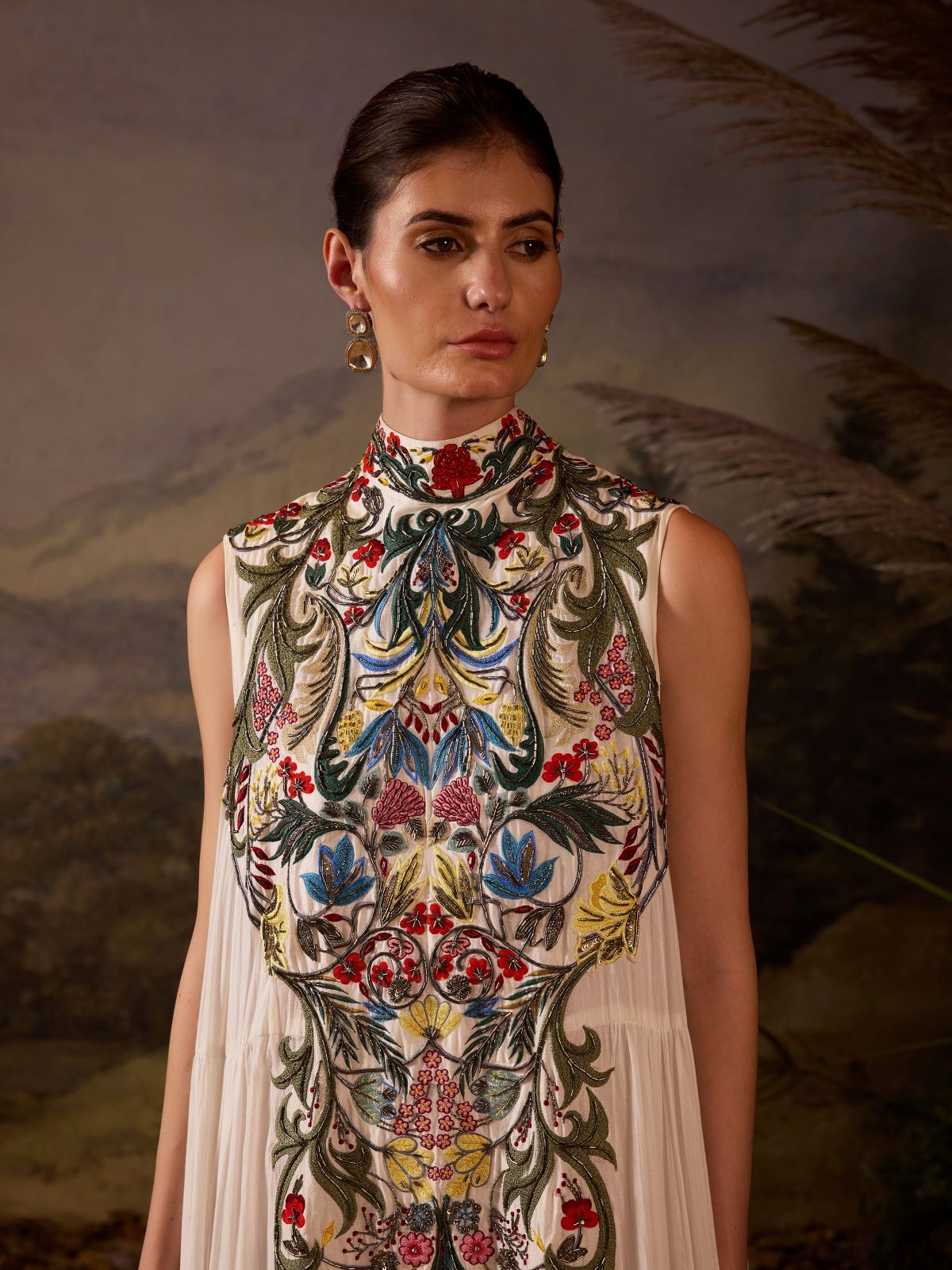 https://cdn.shopify.com/s/files/1/0088/3441/6706/files/embroidered-high-neck-maxi-dress-5383373.jpg?v=1752388662