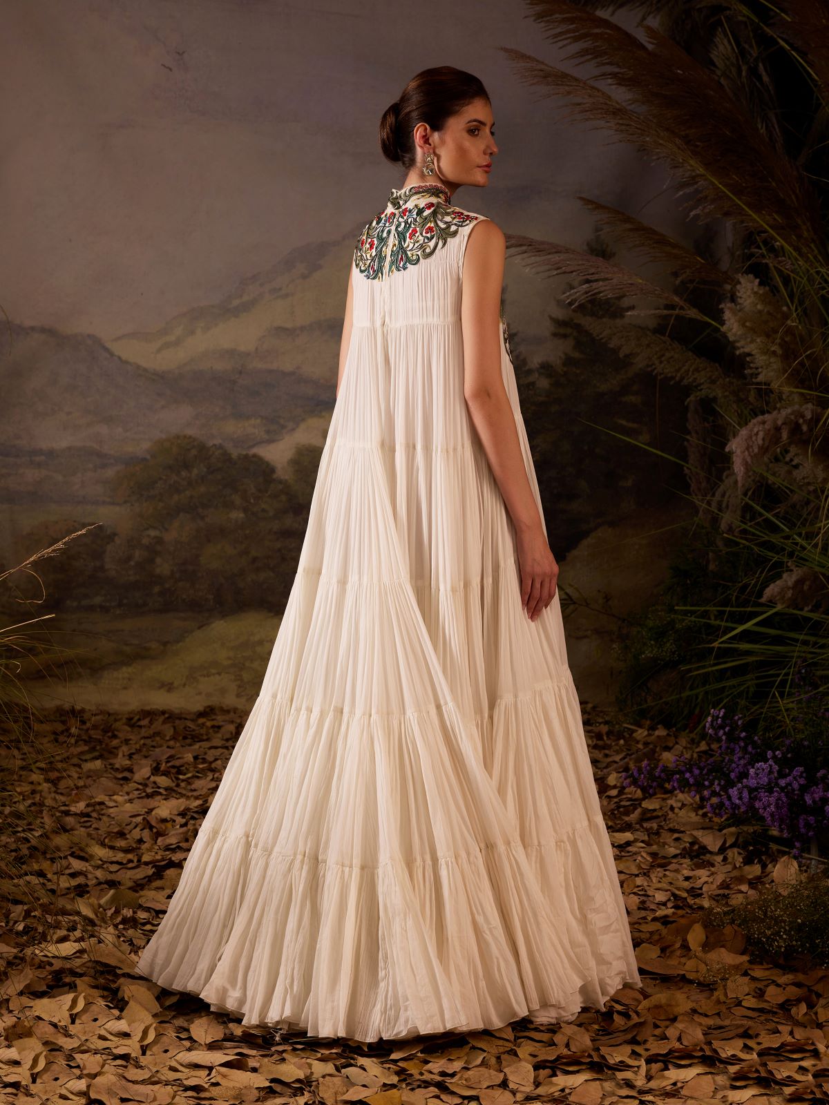 https://cdn.shopify.com/s/files/1/0088/3441/6706/files/embroidered-high-neck-maxi-dress-7380520.jpg?v=1752388662