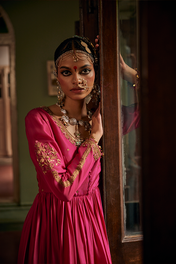 Luxurious Rani Pink Silk Embroidered Anarkali Suit Set with Organza Dupatta