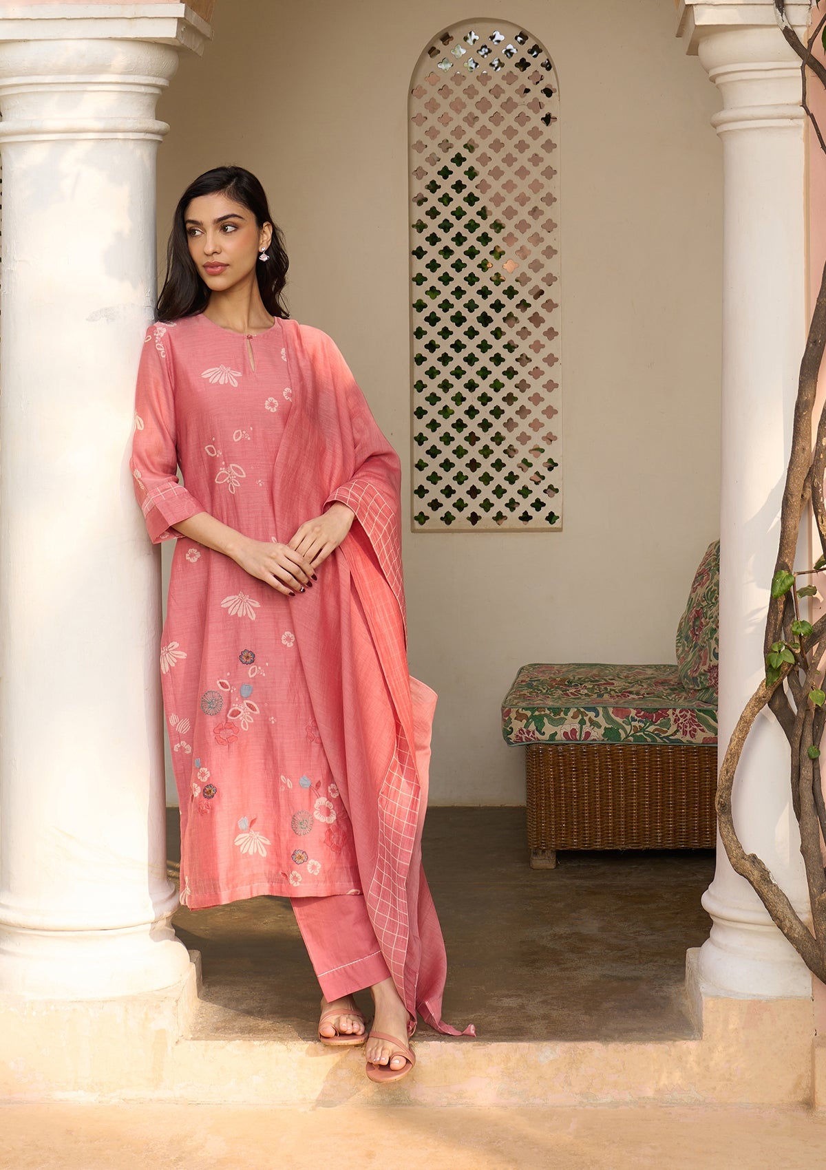 https://cdn.shopify.com/s/files/1/1993/9477/files/resize_0109_Layer61_0005_Vaayu_7803.jpg?v=1770044388