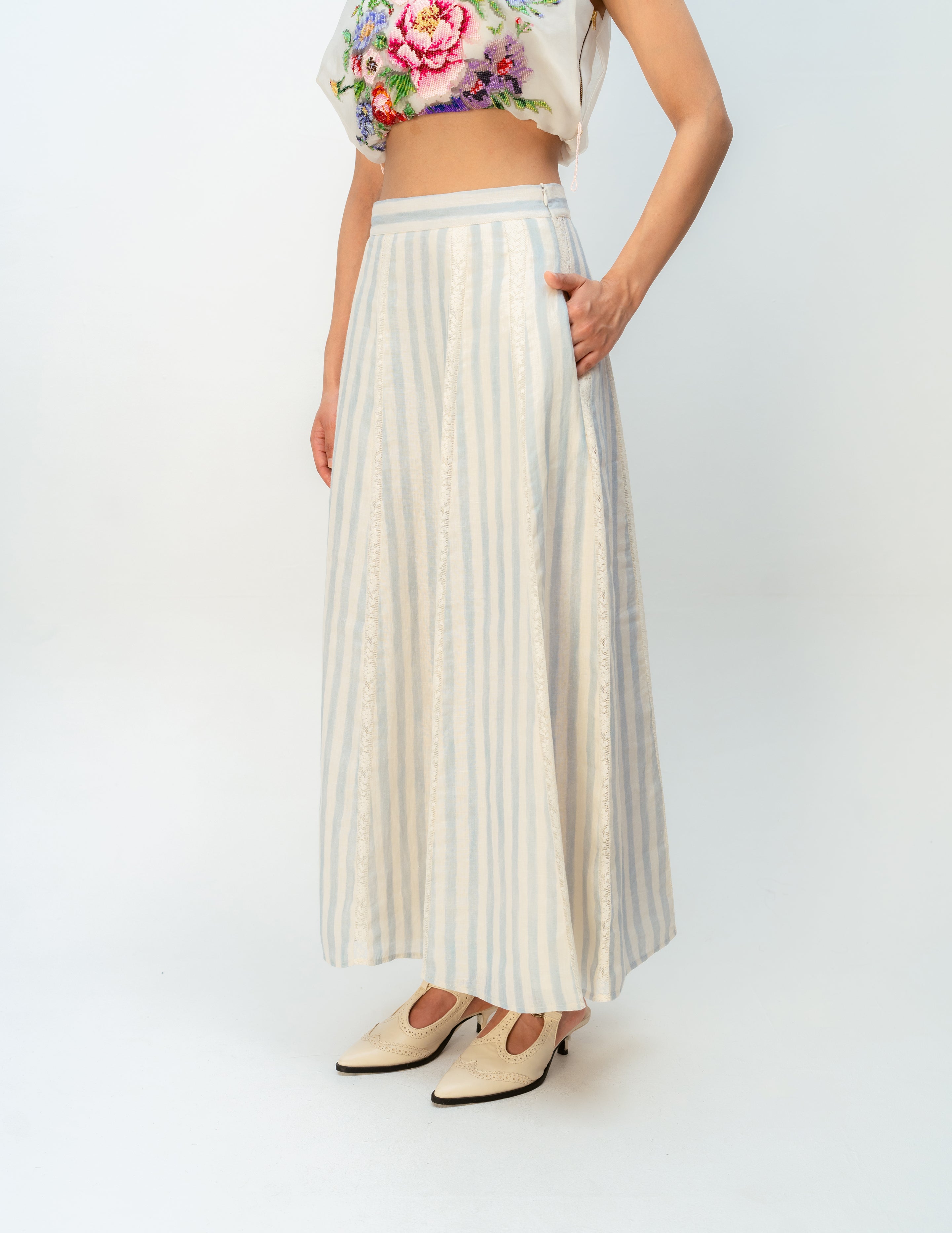 MEADOW LINE
SKIRT