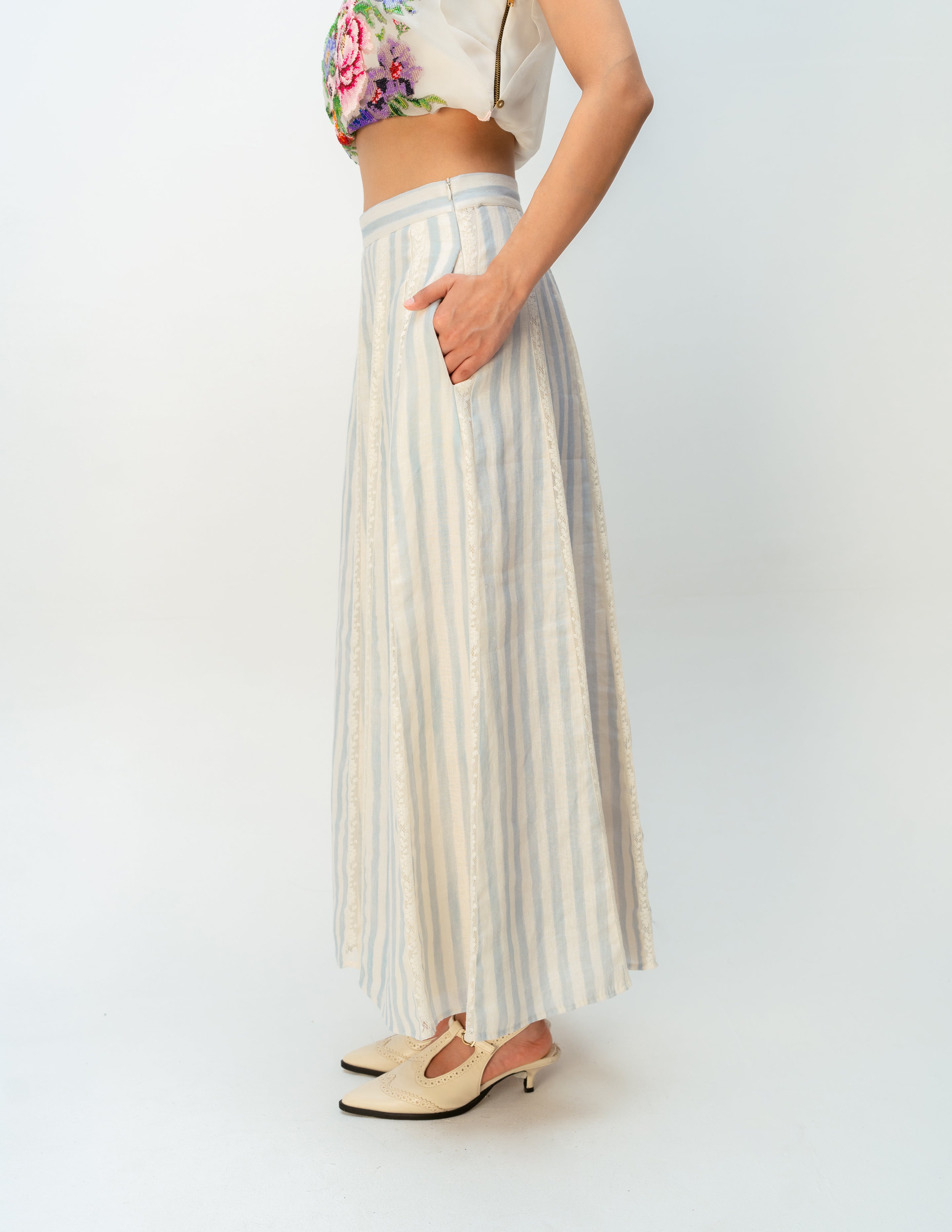MEADOW LINE
SKIRT
