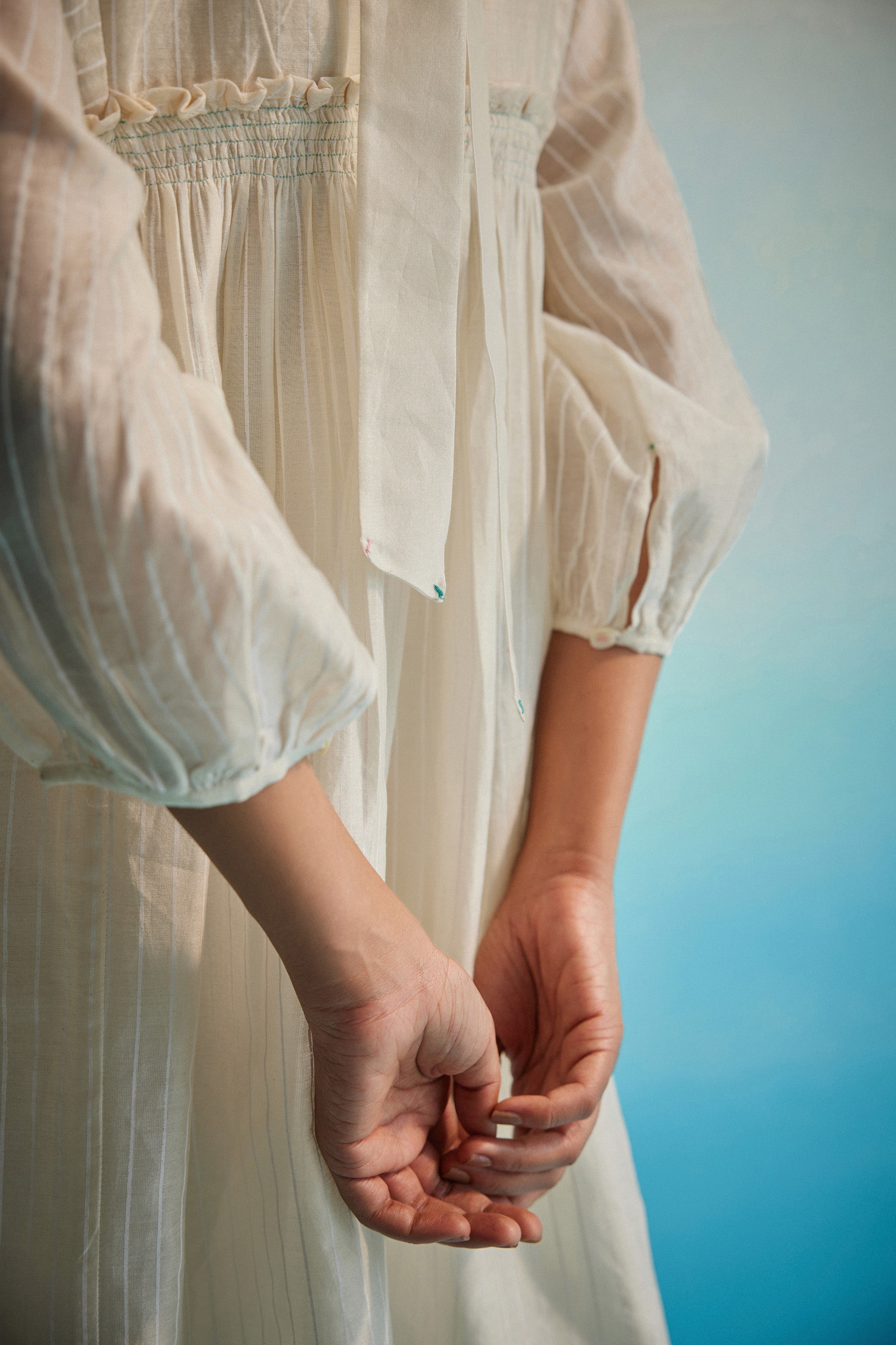 Hakanai Square Sleeve Top